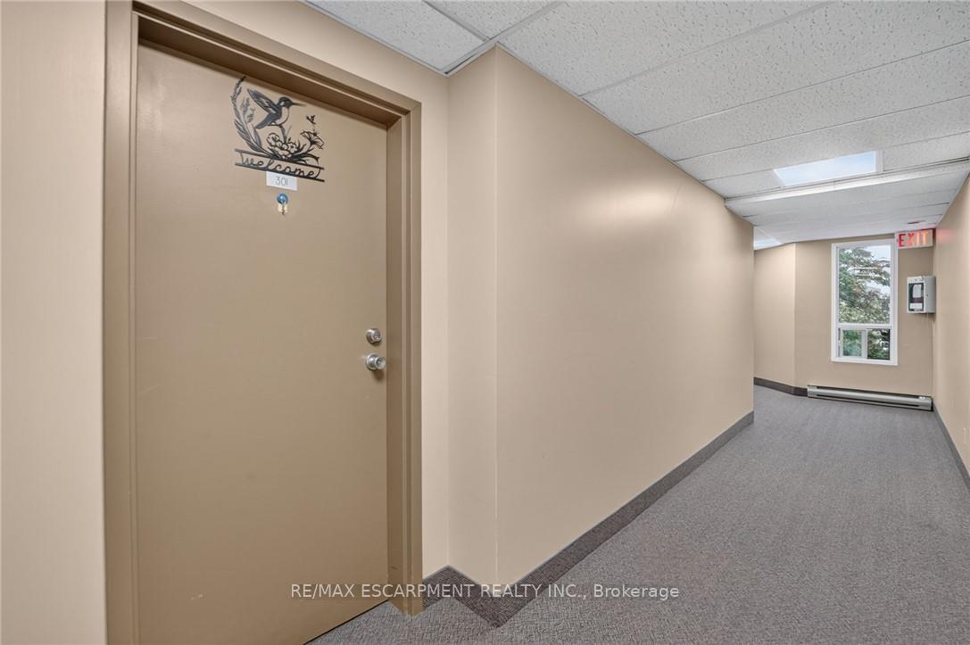 Photo 27 of Unit 301, 5 Niagara Street, Grimsby, Grimsby West — HOMEH
