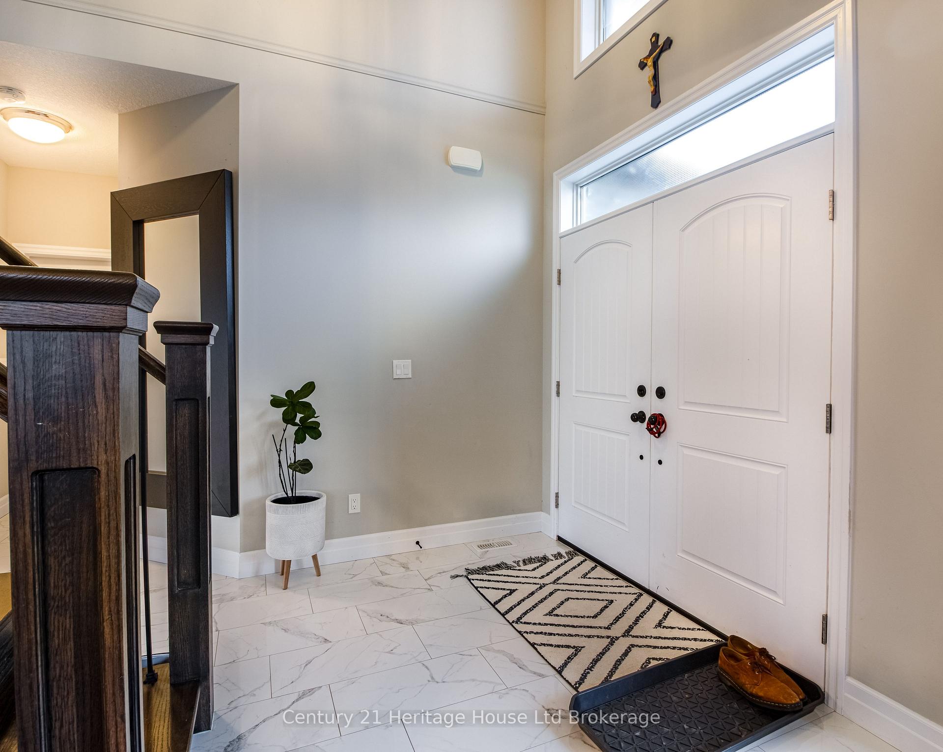 Photo 10 of 97 Beech Boulevard, Tillsonburg — HOMEH