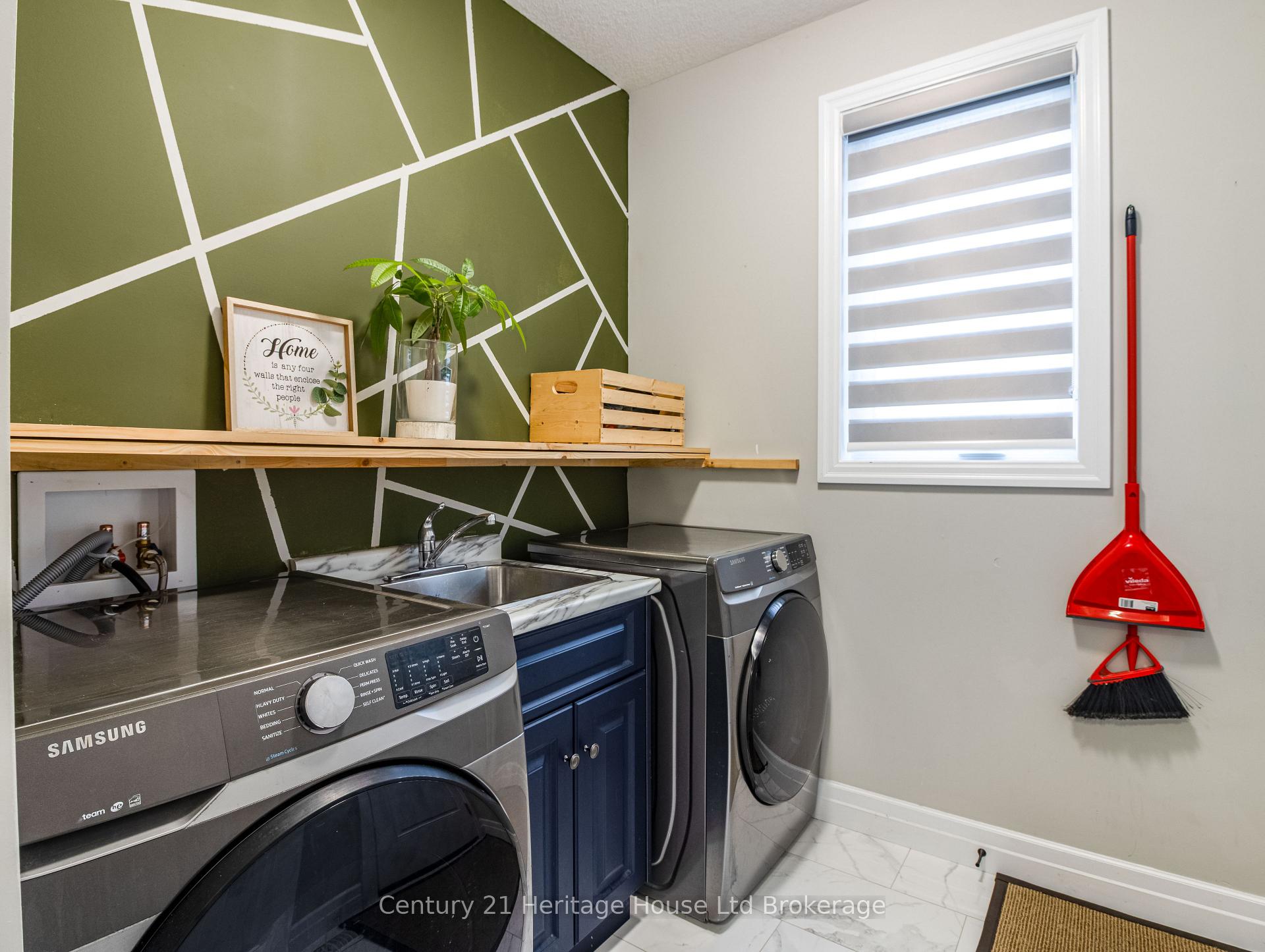 Photo 23 of 97 Beech Boulevard, Tillsonburg — HOMEH