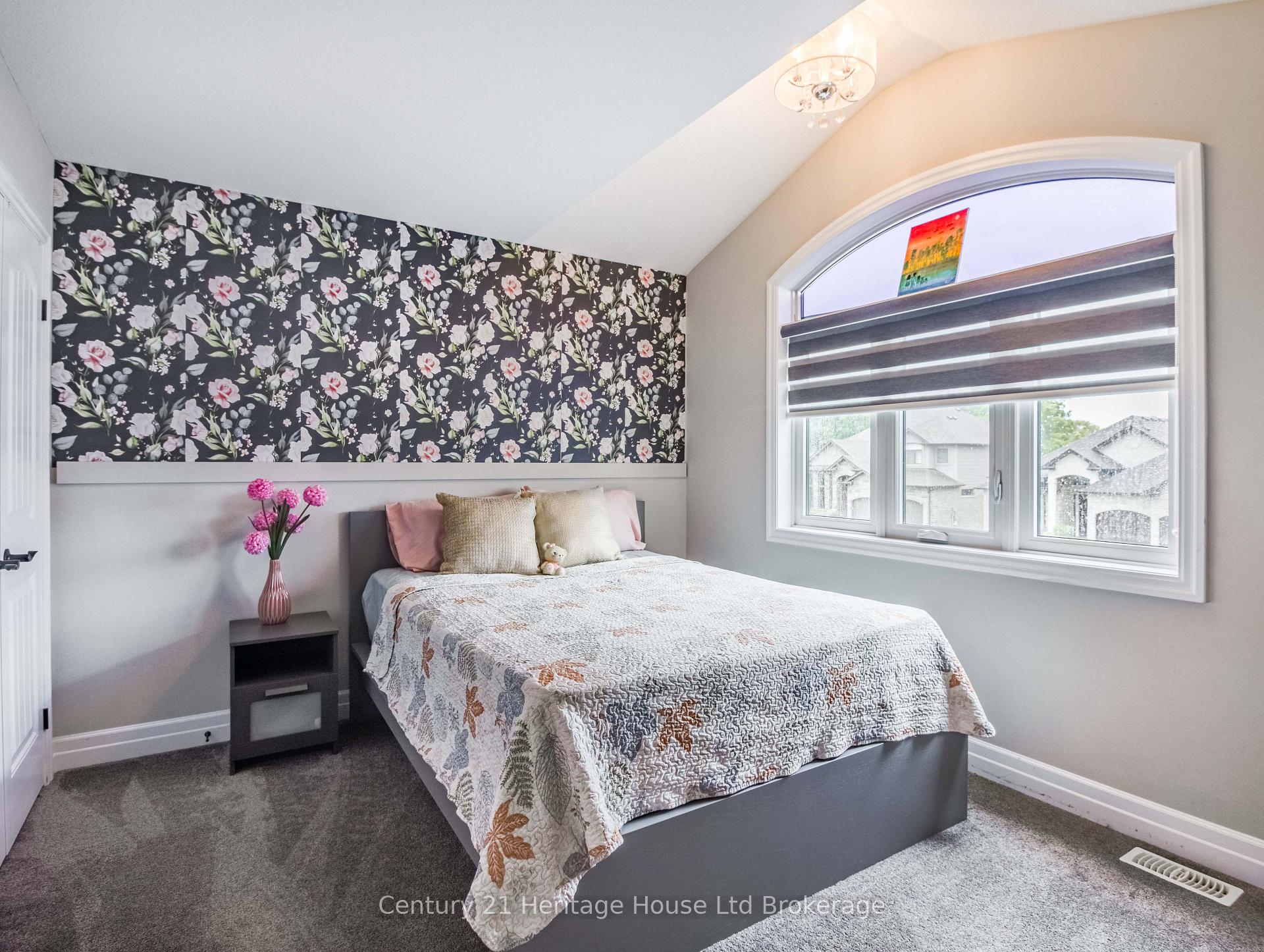 Photo 61 of 97 Beech Boulevard, Tillsonburg — HOMEH