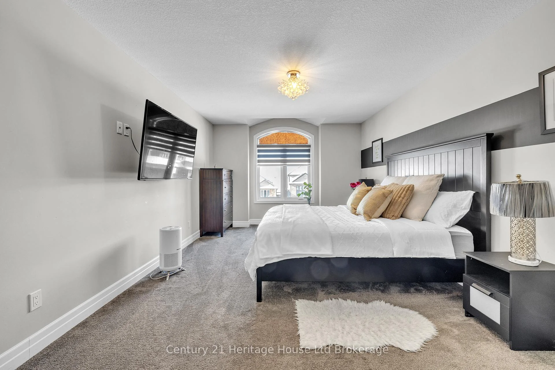 Photo 36 of 97 Beech Boulevard, Tillsonburg — HOMEH