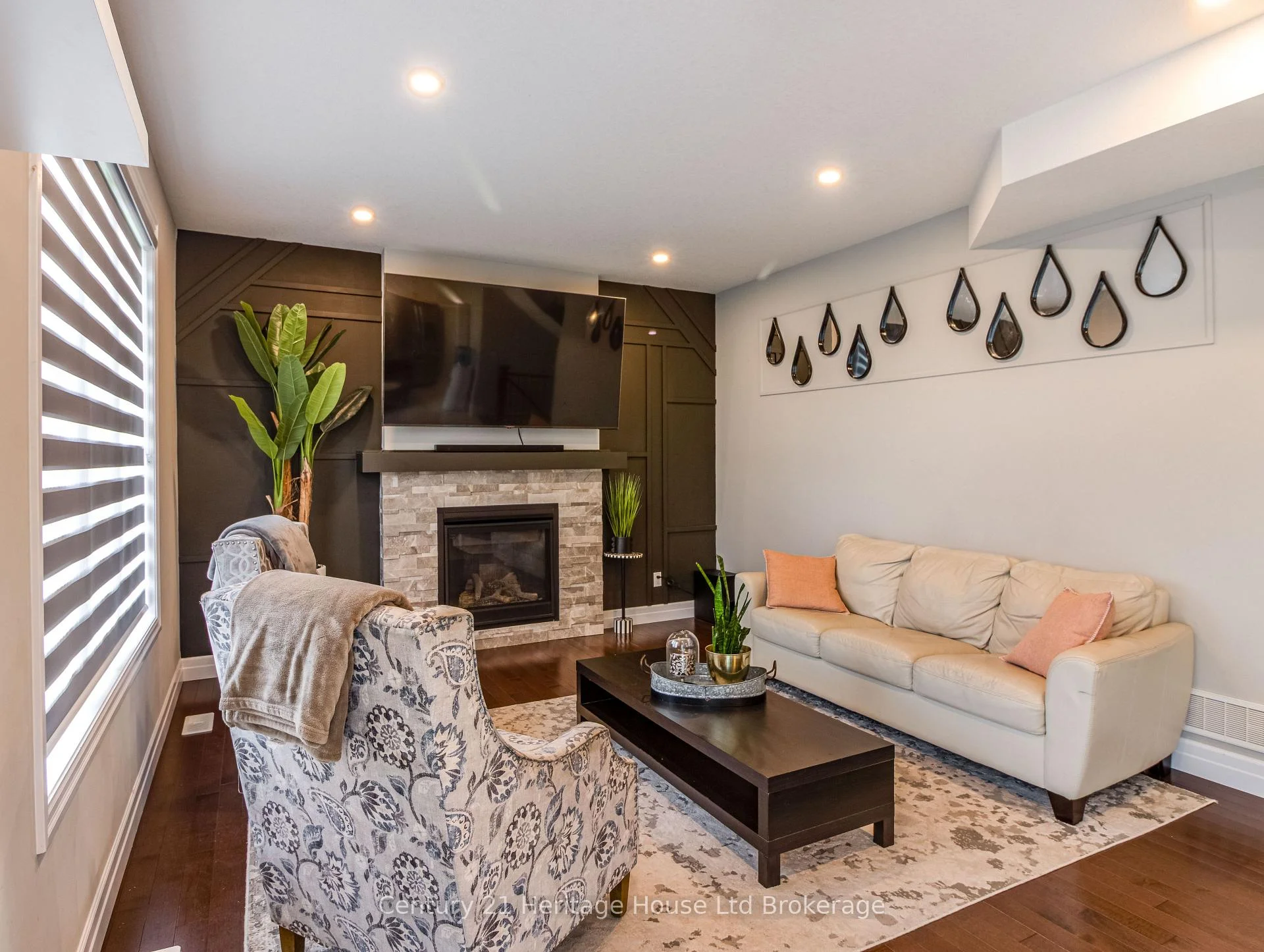 Photo 38 of 97 Beech Boulevard, Tillsonburg — HOMEH