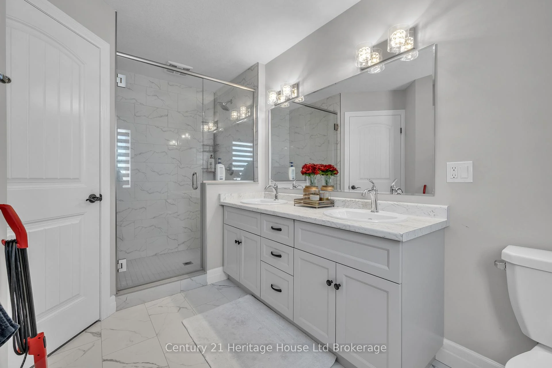 Photo 41 of 97 Beech Boulevard, Tillsonburg — HOMEH