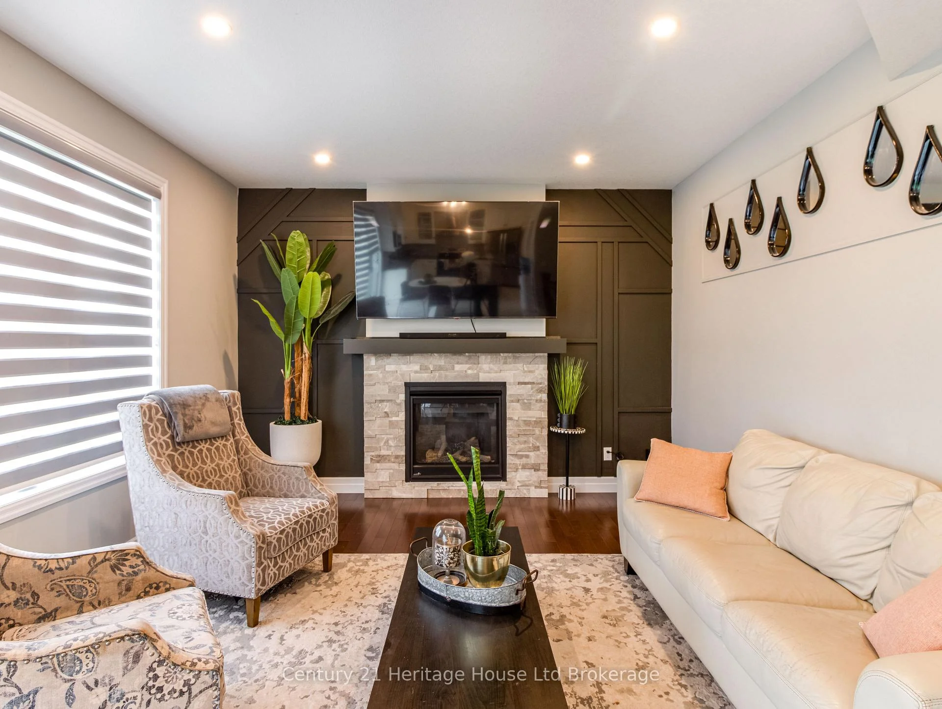 Photo 42 of 97 Beech Boulevard, Tillsonburg — HOMEH
