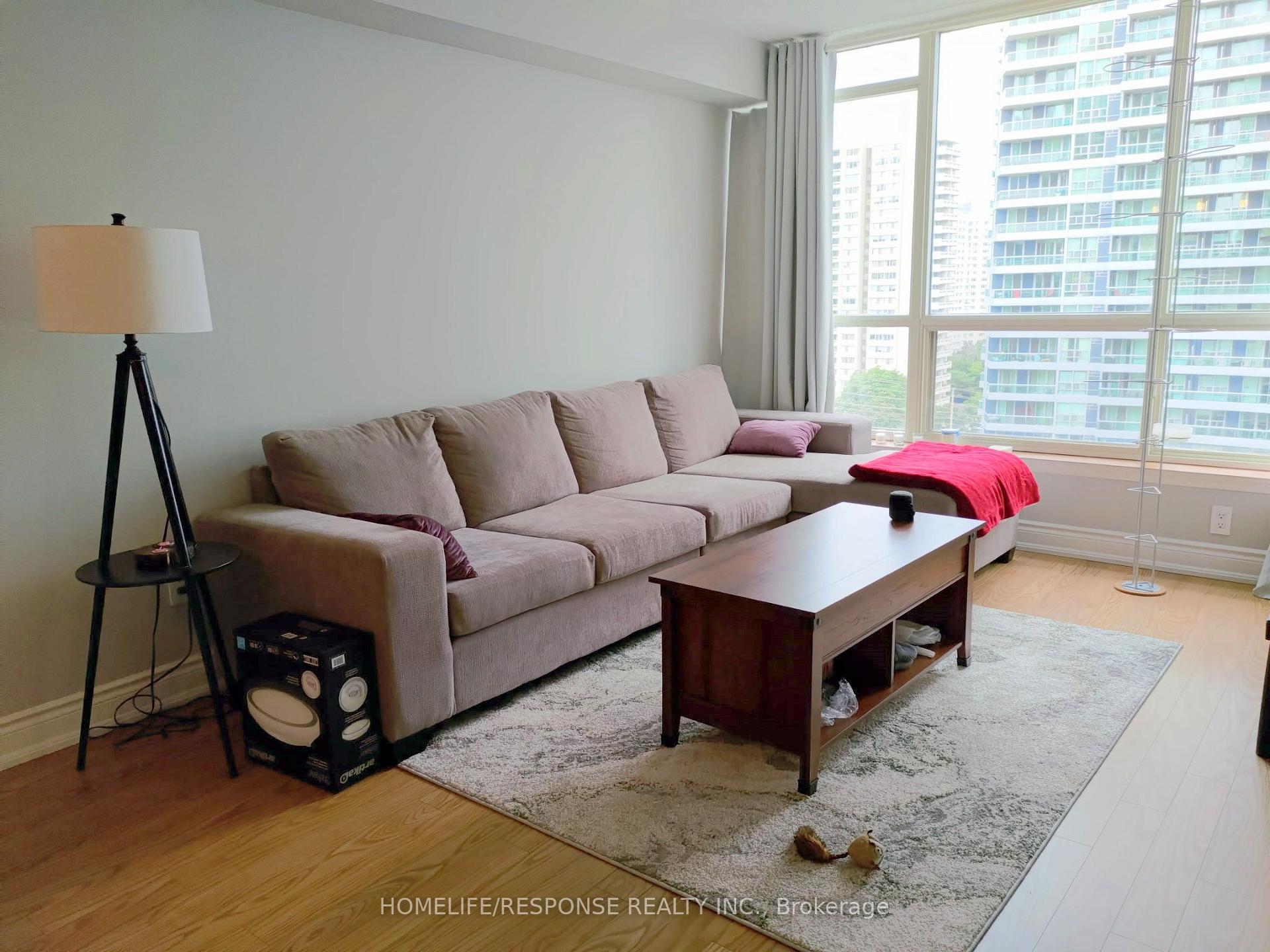 Photo 2 of Unit 1207, 55 Elm Drive, Mississauga, City Centre — HOMEH