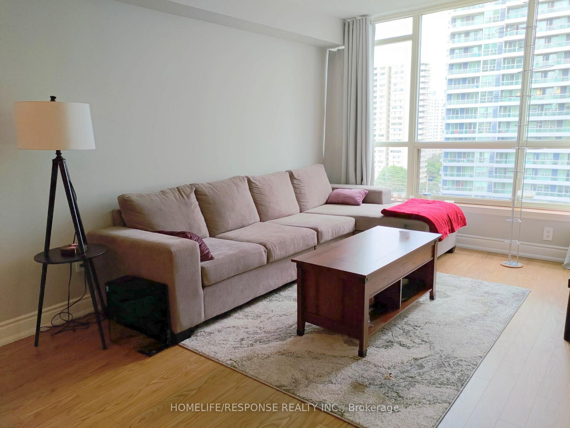 Photo 7 of Unit 1207, 55 Elm Drive, Mississauga, City Centre — HOMEH