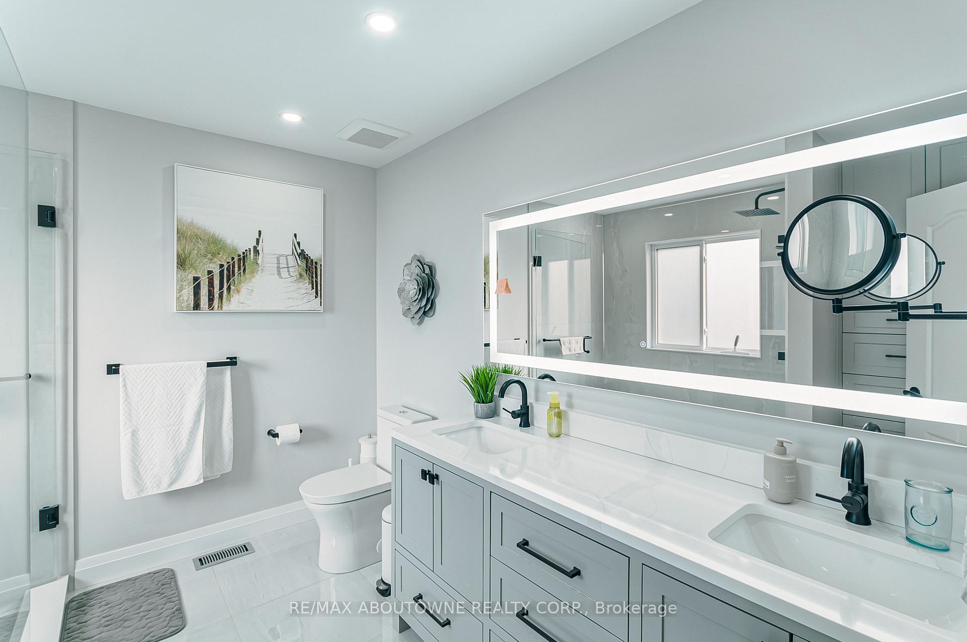 Photo 25 of 817 Brass Winds Place, Mississauga, Meadowvale Village — HOMEH
