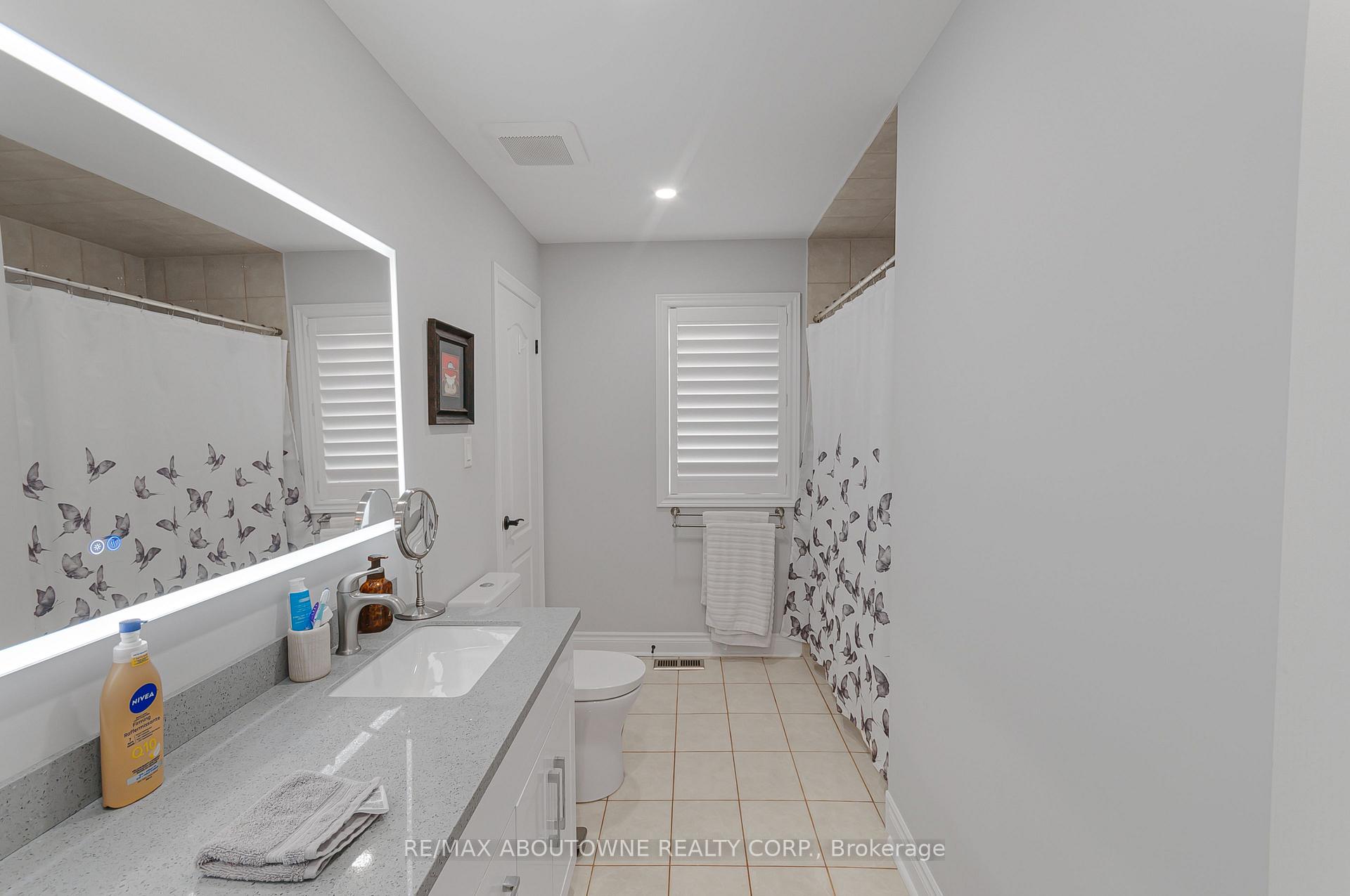 Photo 27 of 817 Brass Winds Place, Mississauga, Meadowvale Village — HOMEH