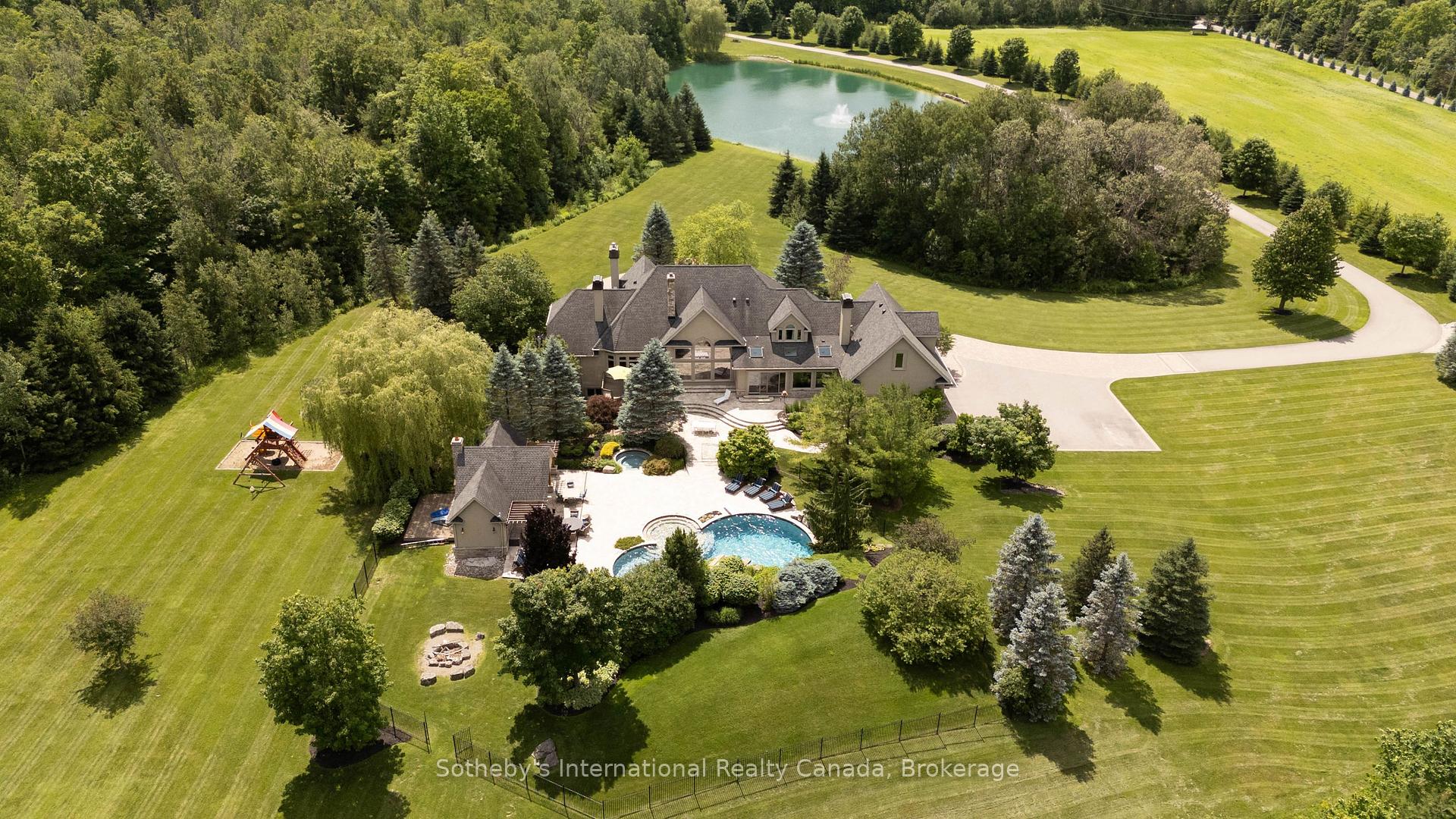 Photo of 4529 Sideroad 10 N
