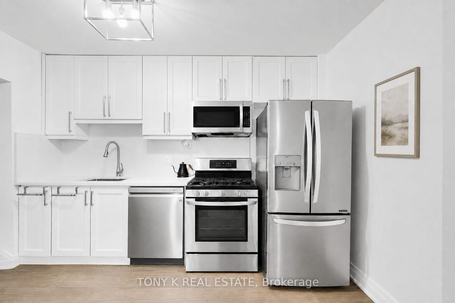 Photo 3 of 66 Frater Avenue, Toronto, Danforth Village-East York — HOMEH
