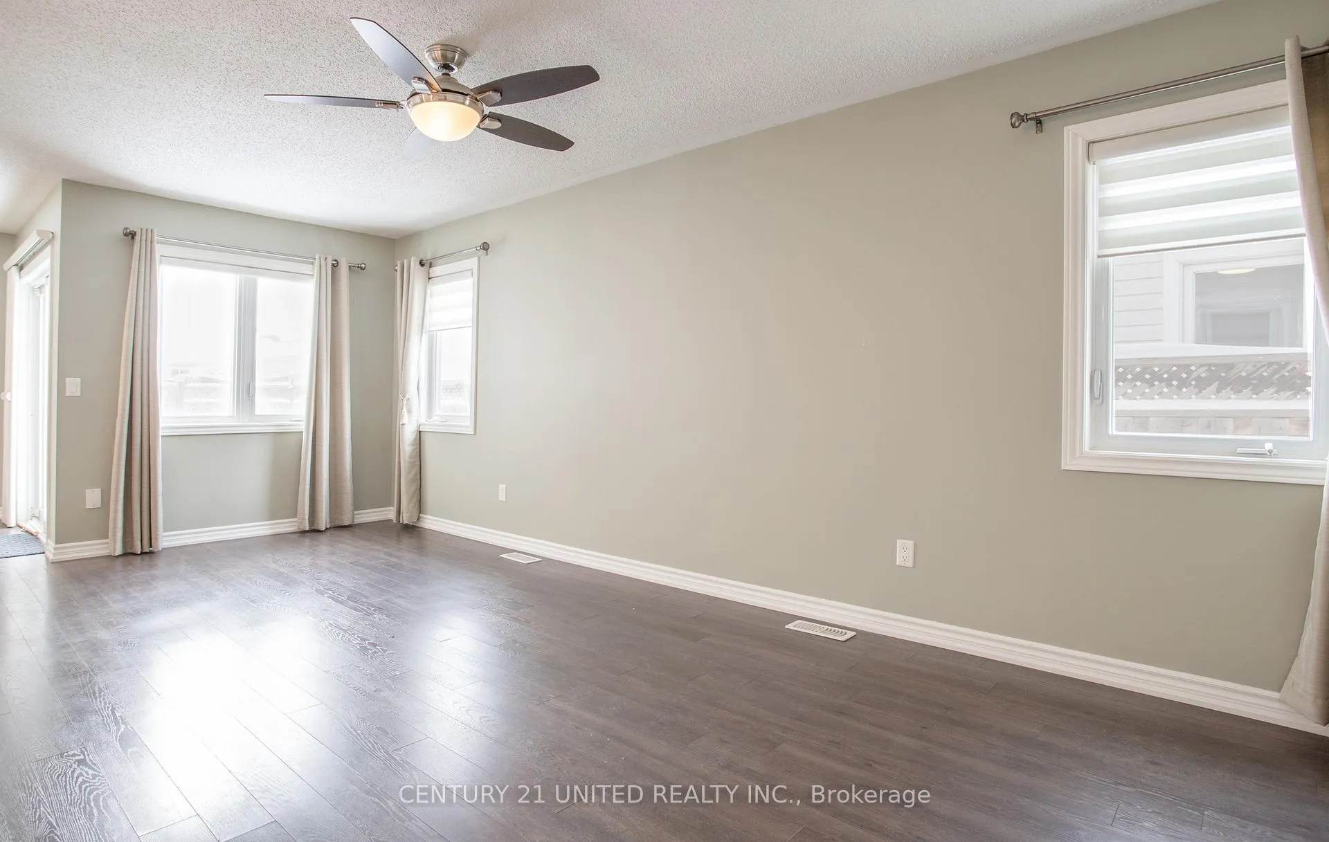 Photo 11 of 695 Henderson Drive, Cobourg — HOMEH