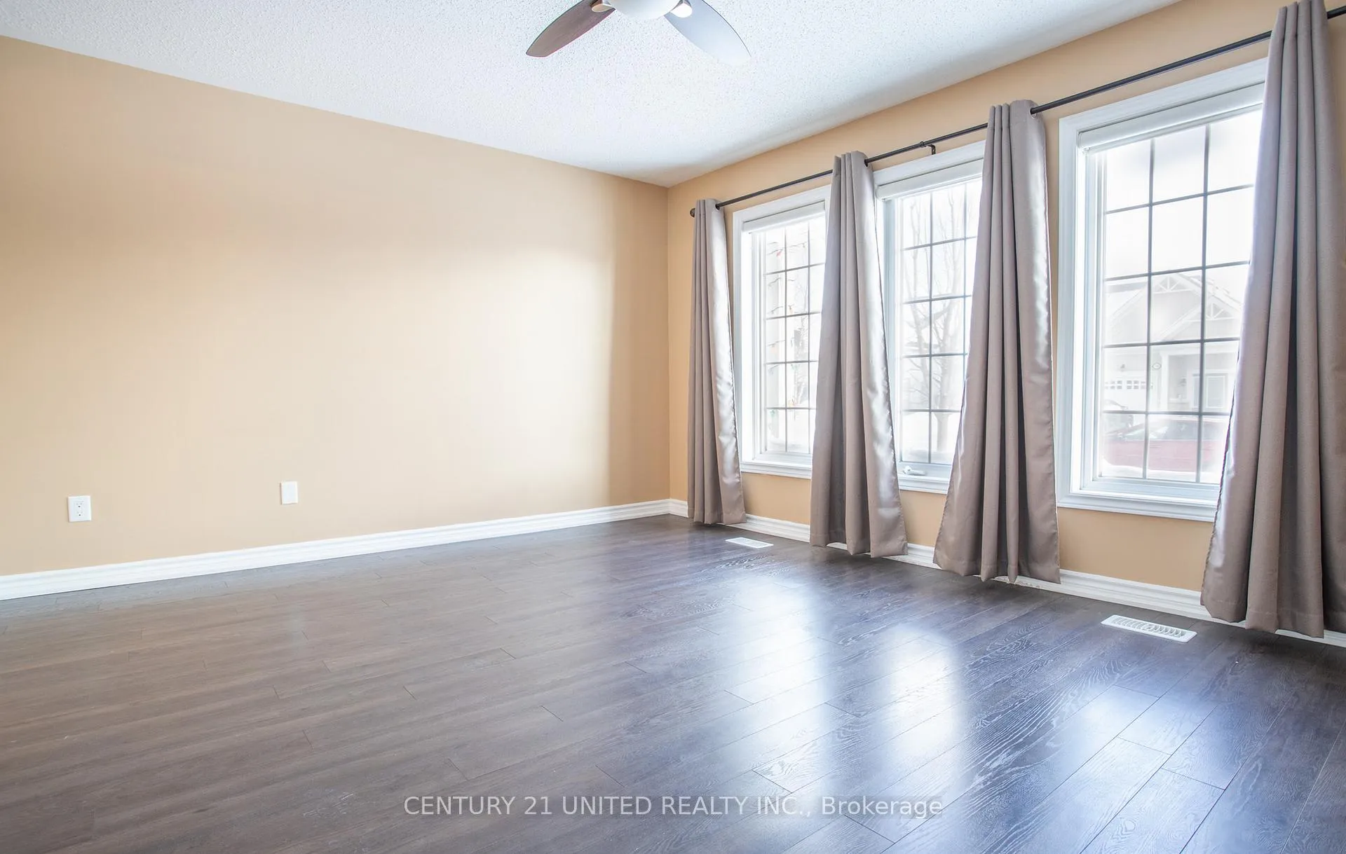 Photo 16 of 695 Henderson Drive, Cobourg — HOMEH