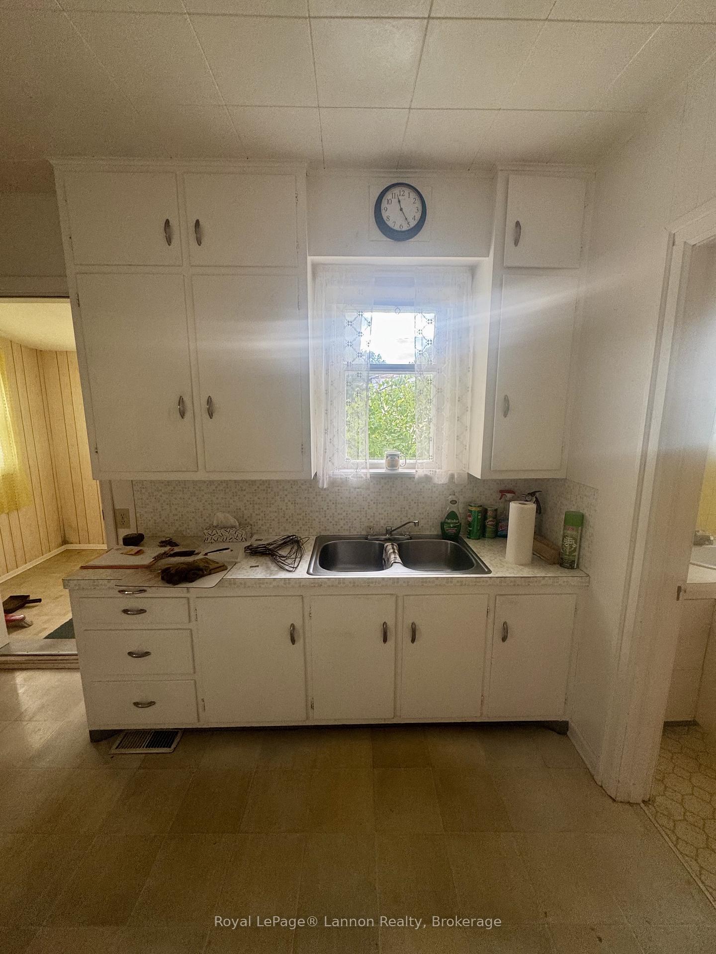 Photo 12 of 105 Hudson Street, Nipigon — HOMEH