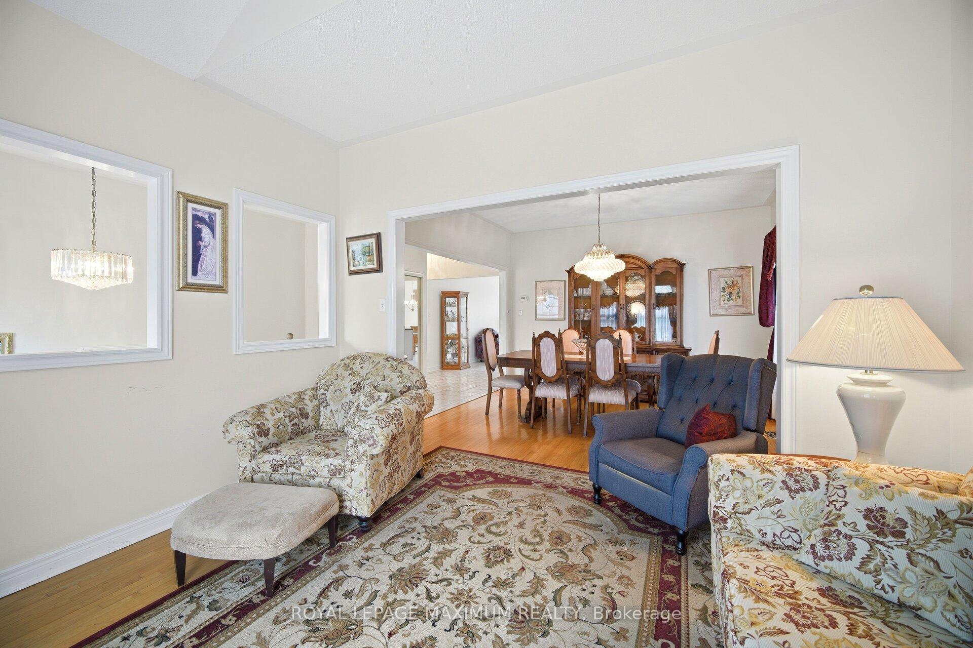 Photo 8 of 34 Kirkwood Crescent, Caledon, Rural Caledon — HOMEH