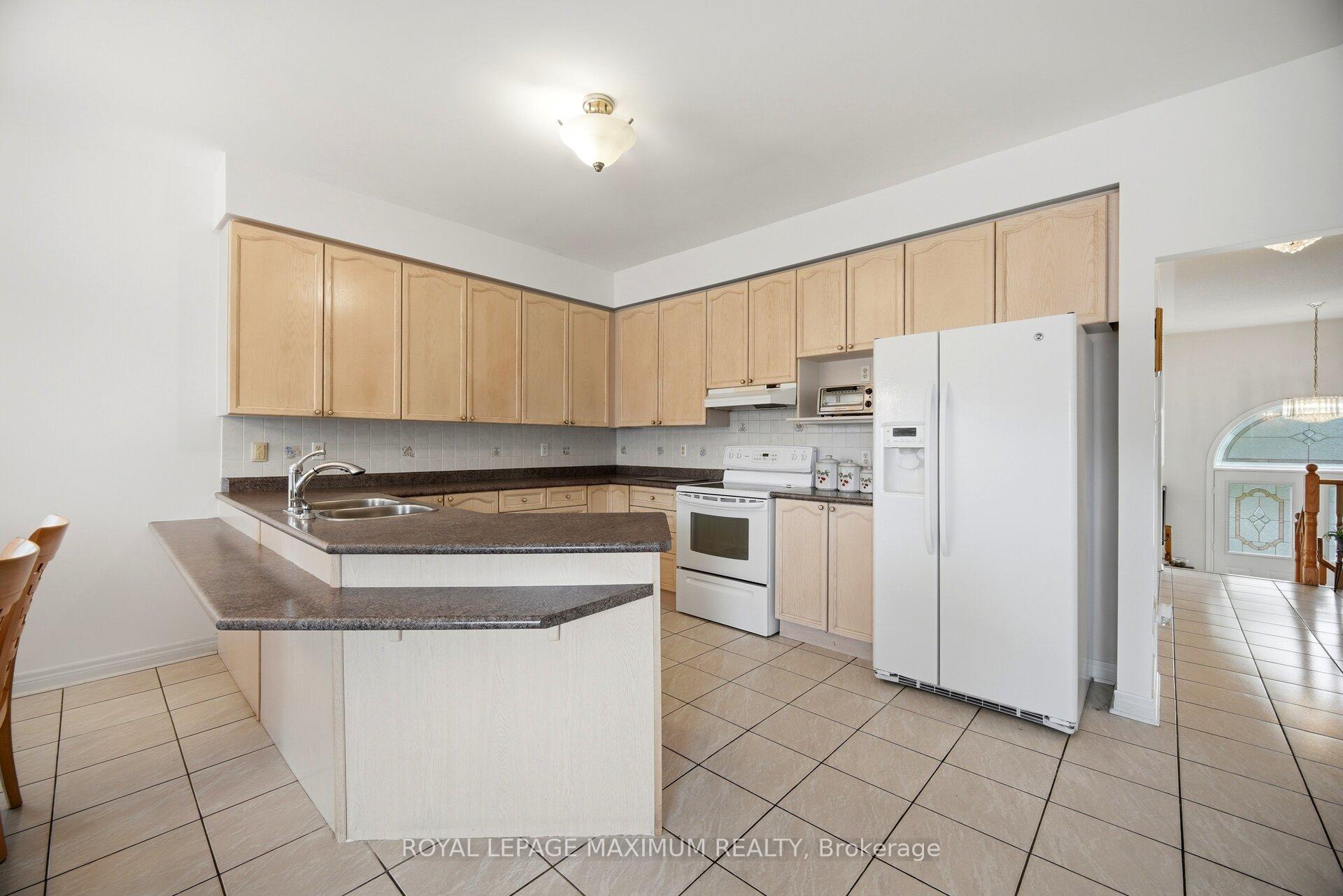 Photo 12 of 34 Kirkwood Crescent, Caledon, Rural Caledon — HOMEH