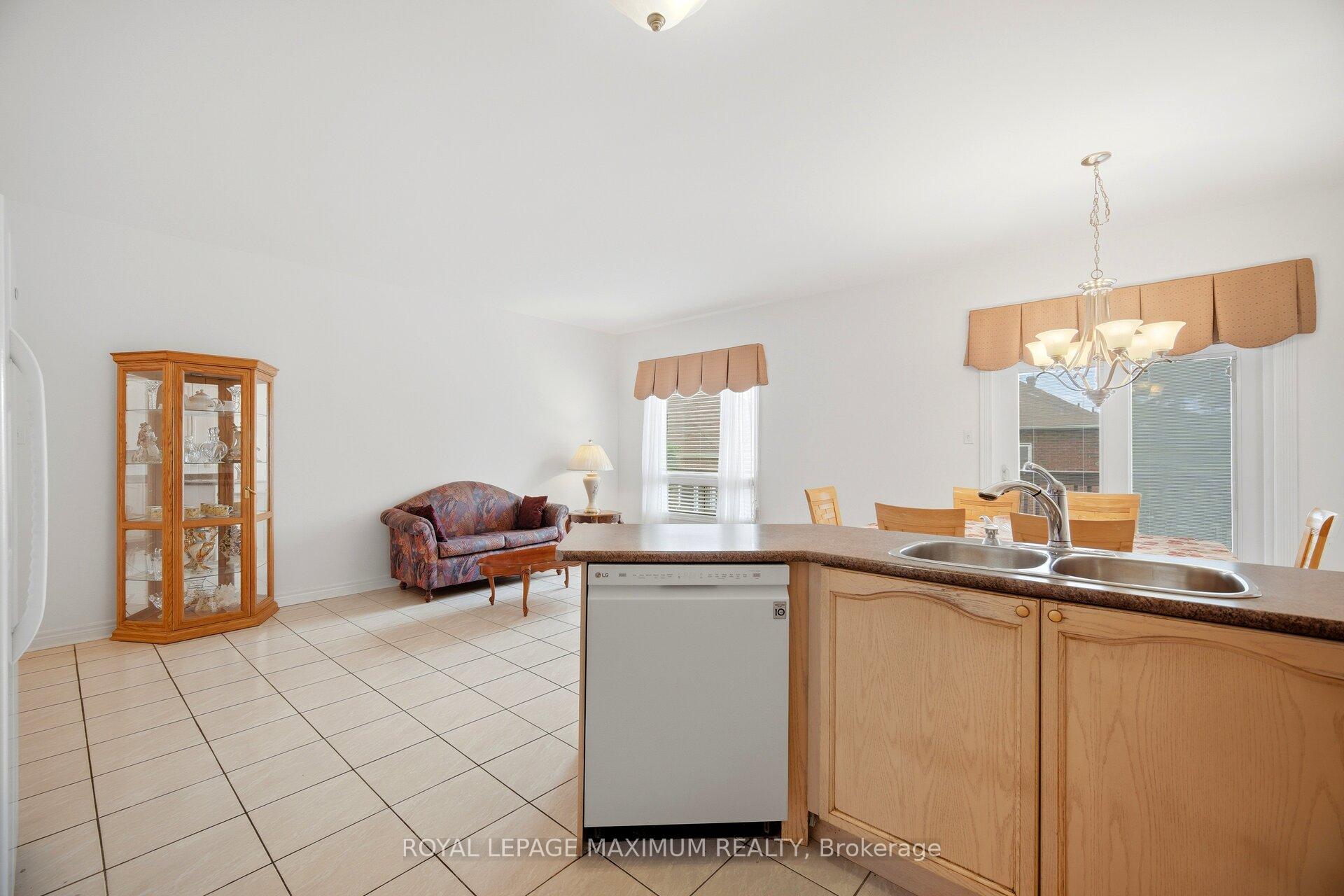 Photo 15 of 34 Kirkwood Crescent, Caledon, Rural Caledon — HOMEH