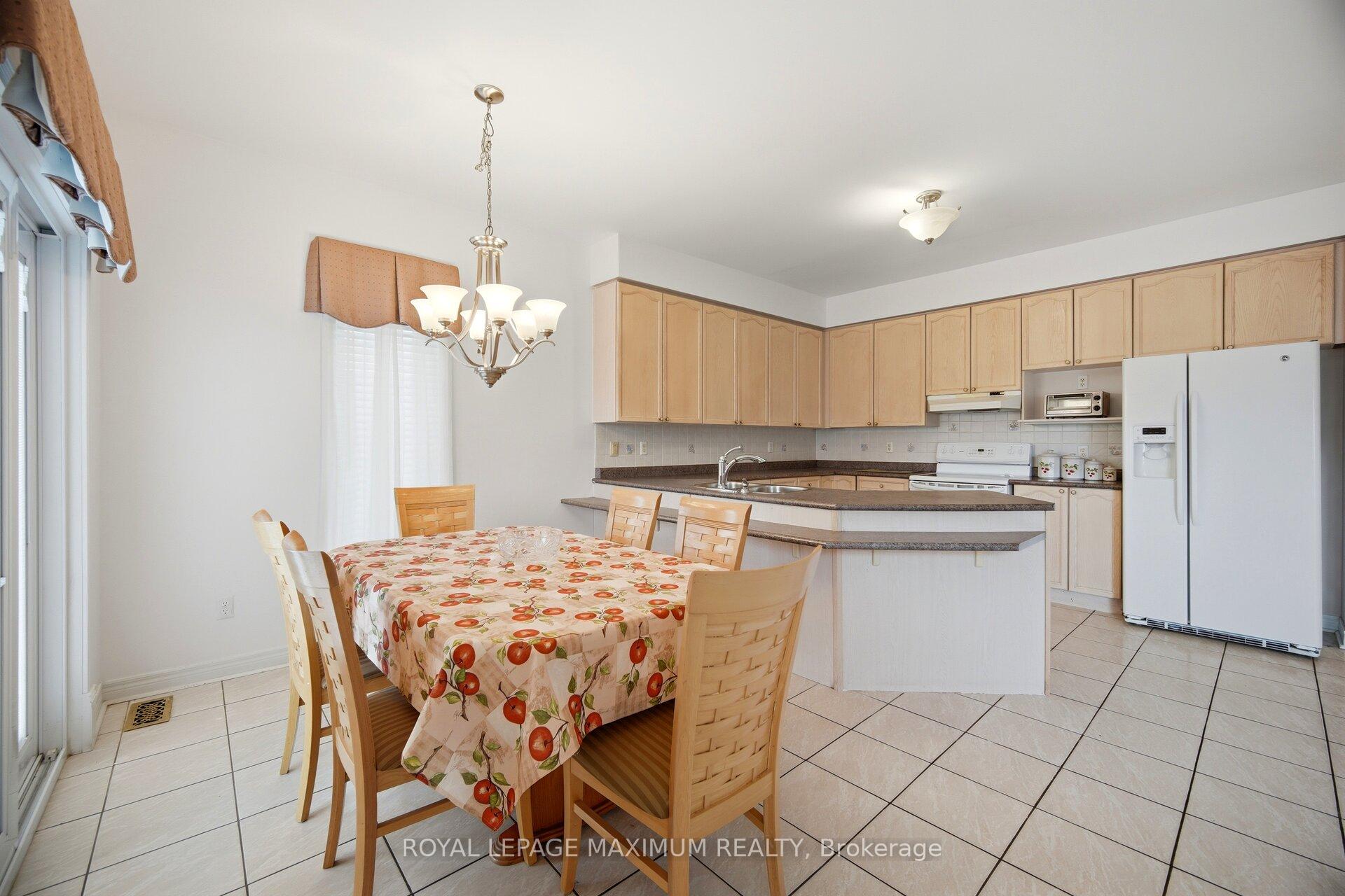 Photo 17 of 34 Kirkwood Crescent, Caledon, Rural Caledon — HOMEH