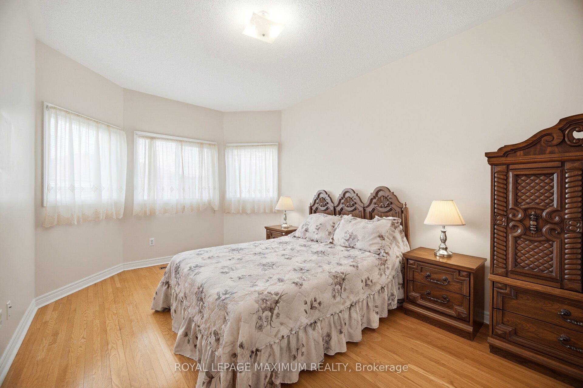Photo 19 of 34 Kirkwood Crescent, Caledon, Rural Caledon — HOMEH