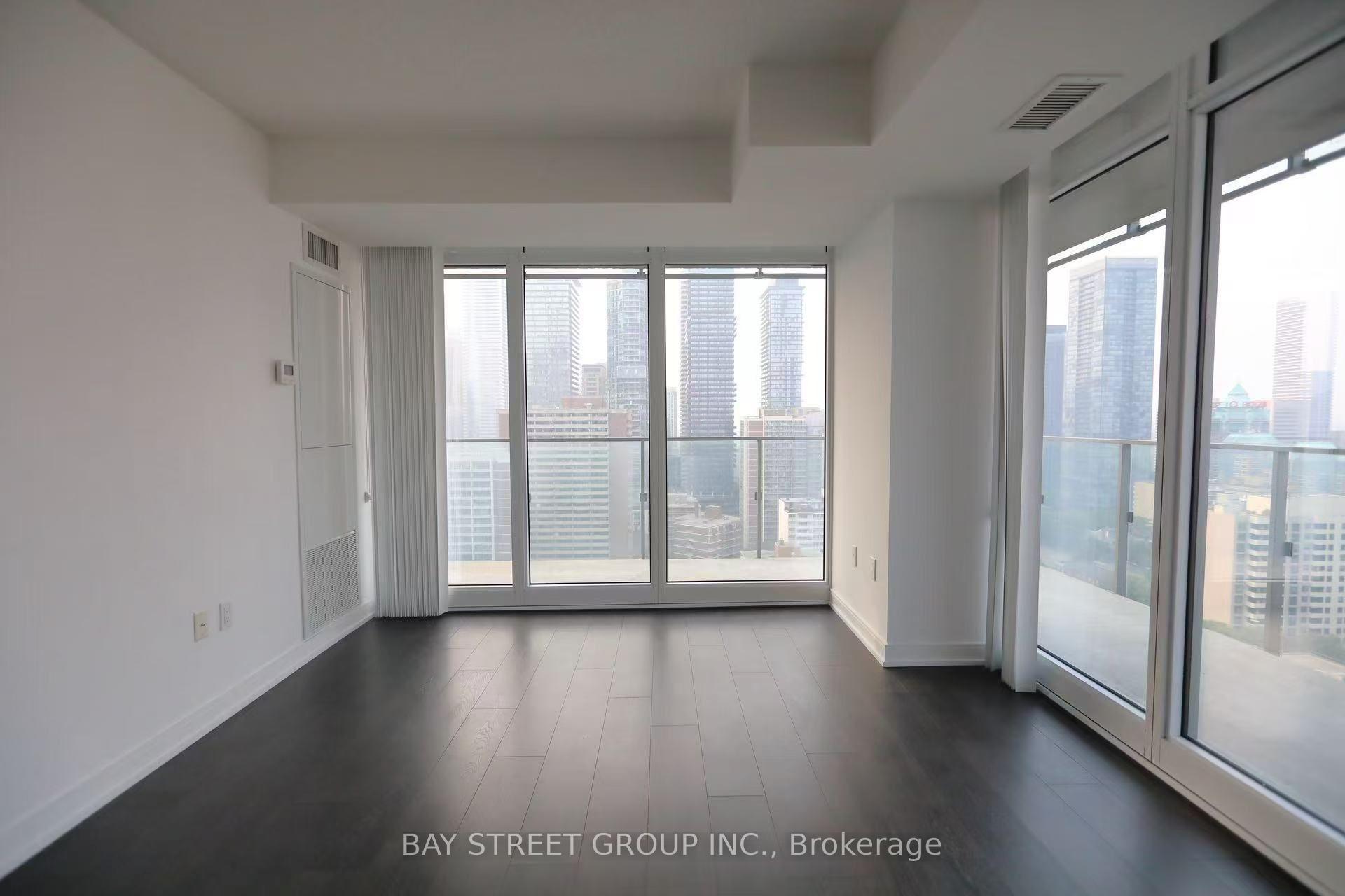 Photo 3 of Unit 3004, 50 Wellesley Street E, Toronto, Church-Yonge Corridor — HOMEH