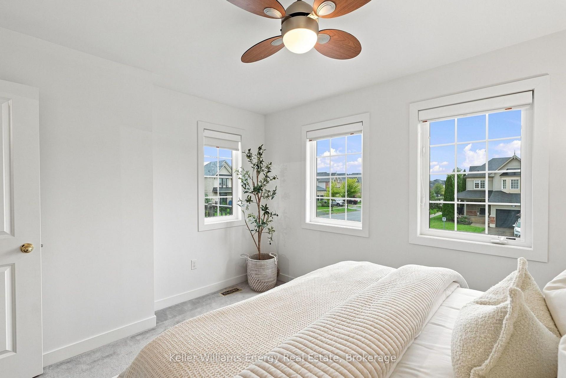 Photo 35 of 171 Allworth Crescent, Clarington, Bowmanville — HOMEH
