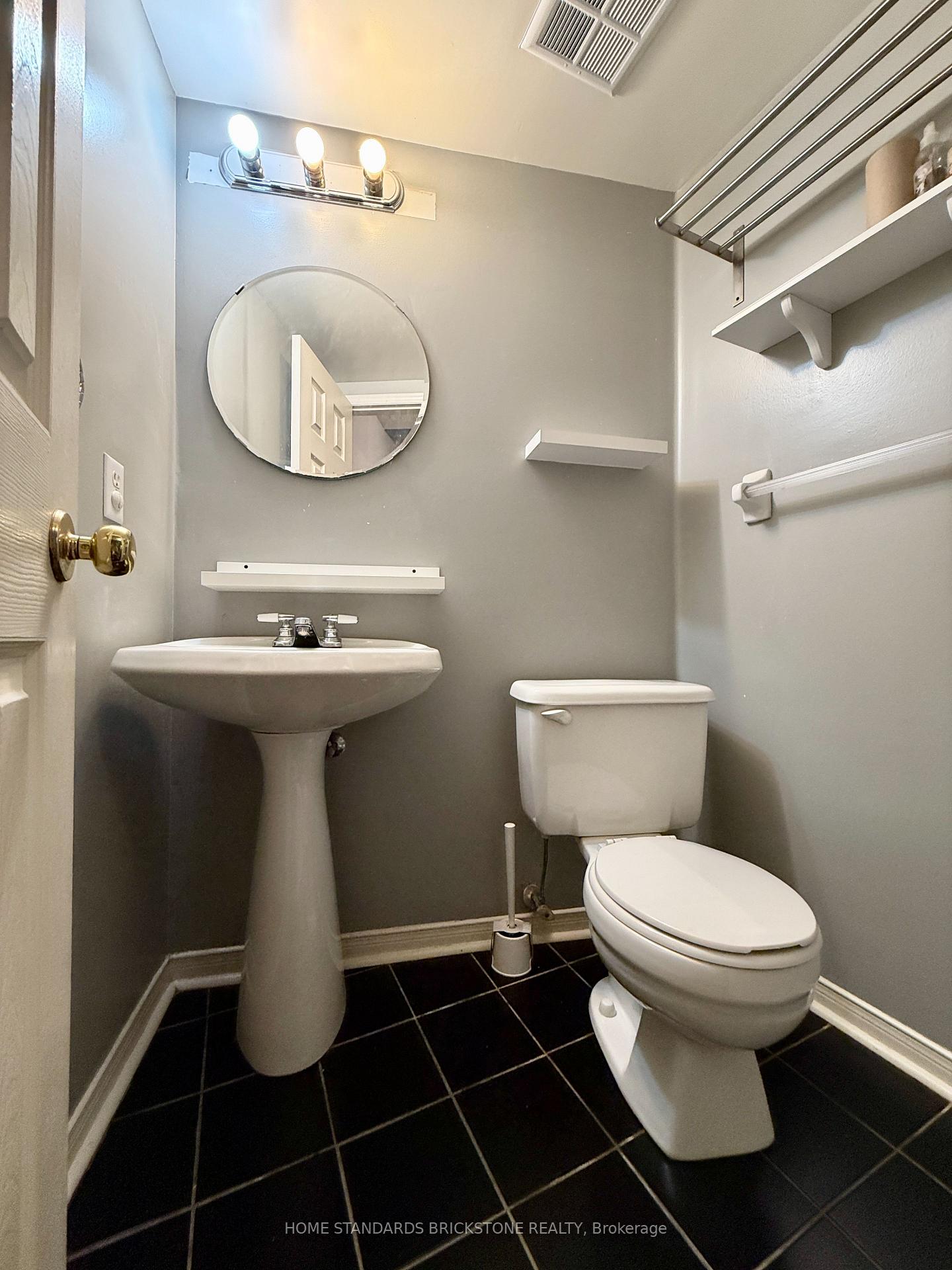Photo 12 of Unit 169, 18 Clark Avenue, Vaughan, Crestwood-Springfarm-Yorkhill — HOMEH
