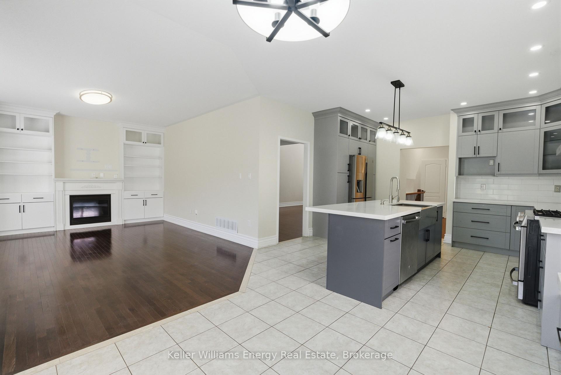 Photo 13 of 1633 Grandview Street N, Oshawa, Taunton — HOMEH