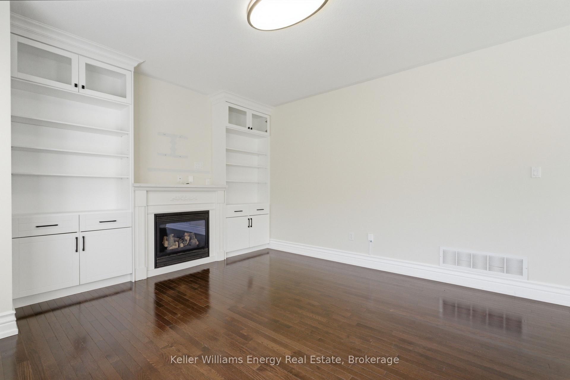 Photo 15 of 1633 Grandview Street N, Oshawa, Taunton — HOMEH