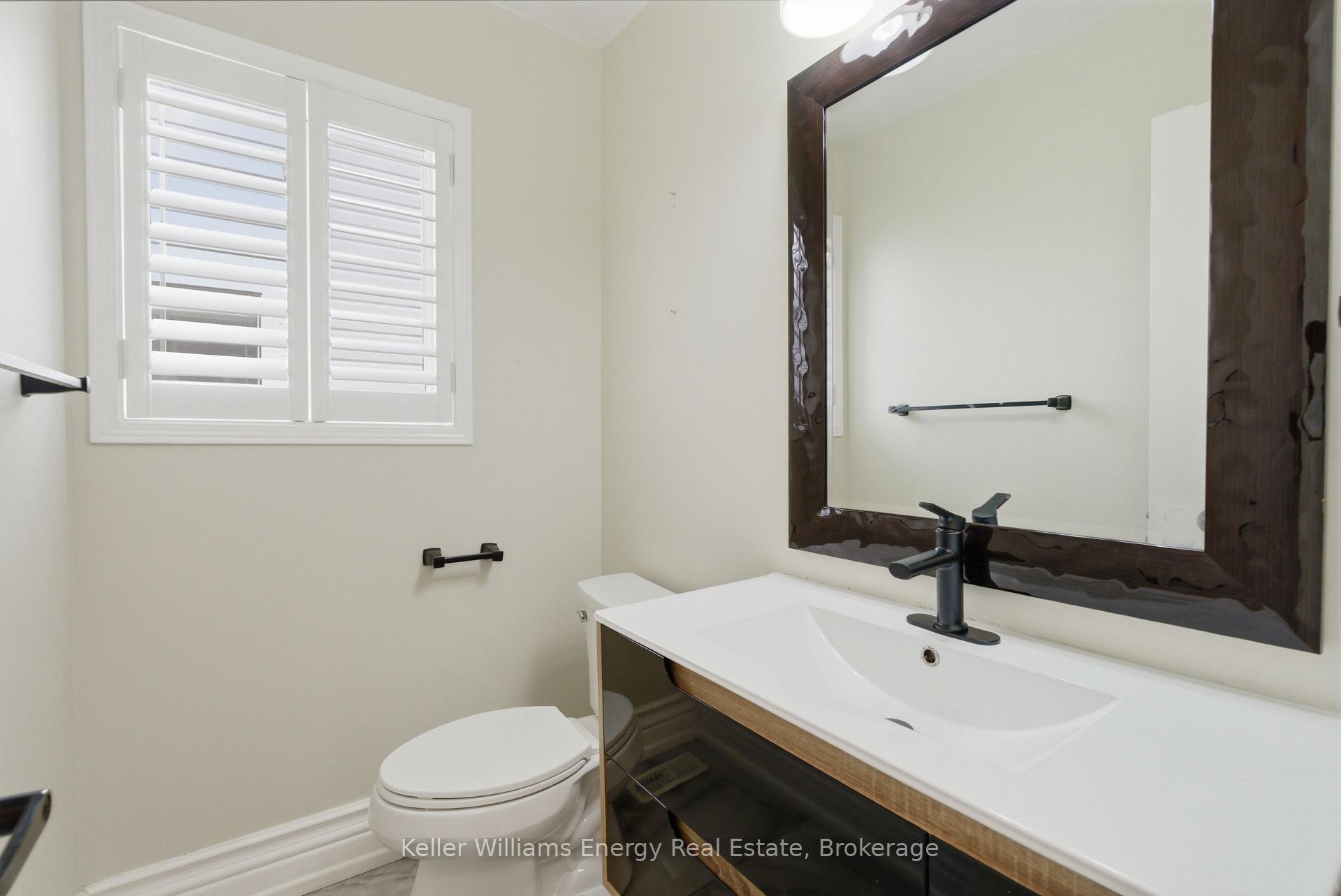 Photo 16 of 1633 Grandview Street N, Oshawa, Taunton — HOMEH
