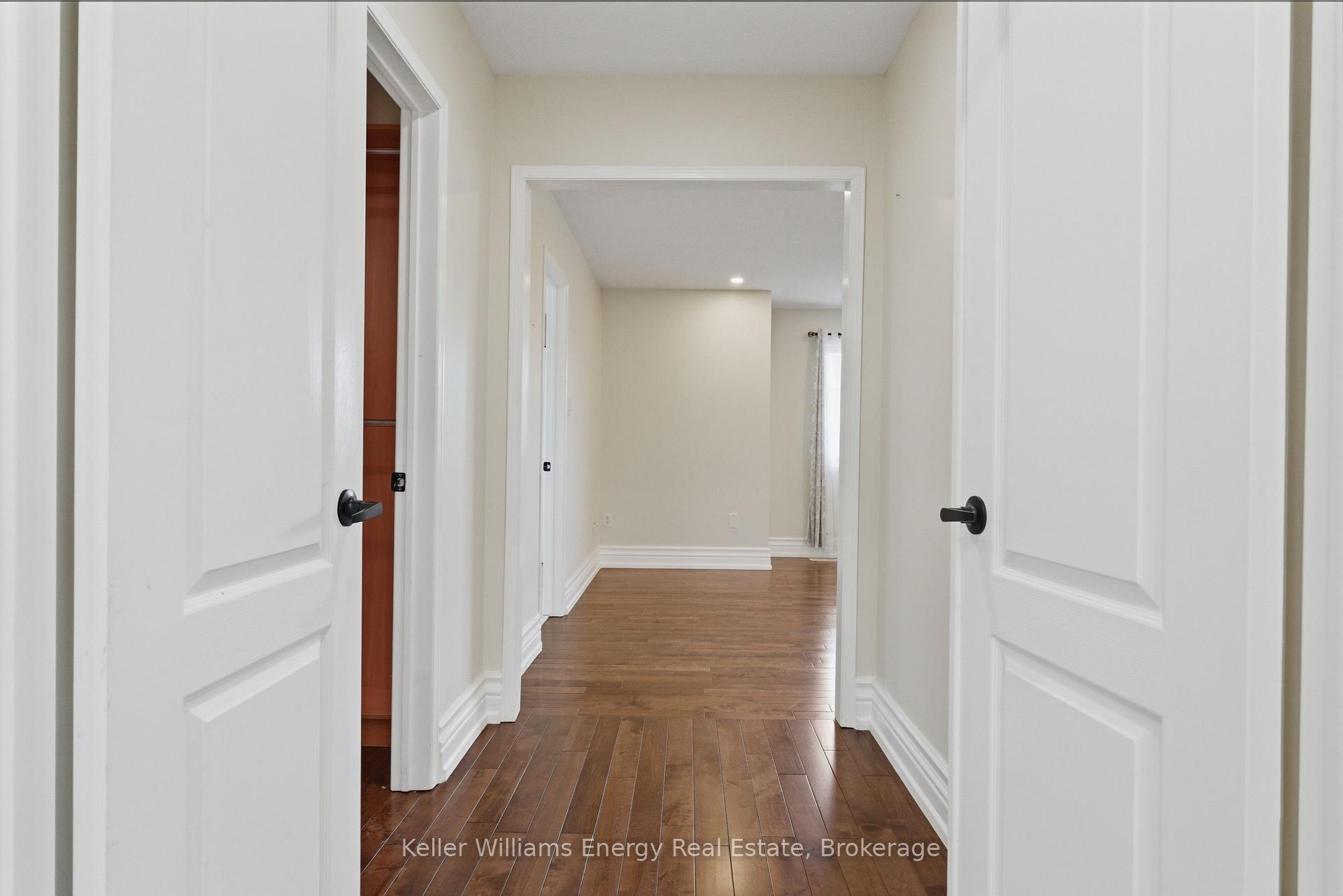 Photo 19 of 1633 Grandview Street N, Oshawa, Taunton — HOMEH