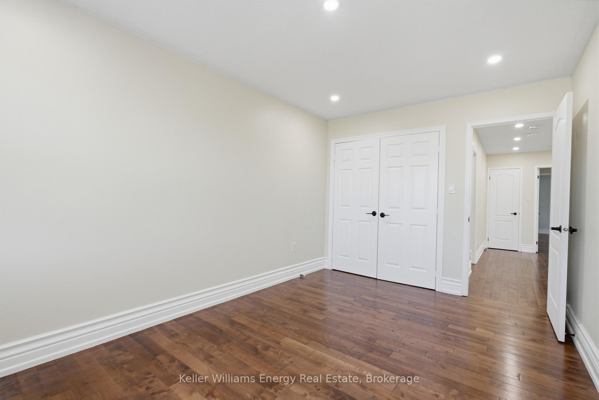 Photo 28 of 1633 Grandview Street N, Oshawa, Taunton — HOMEH