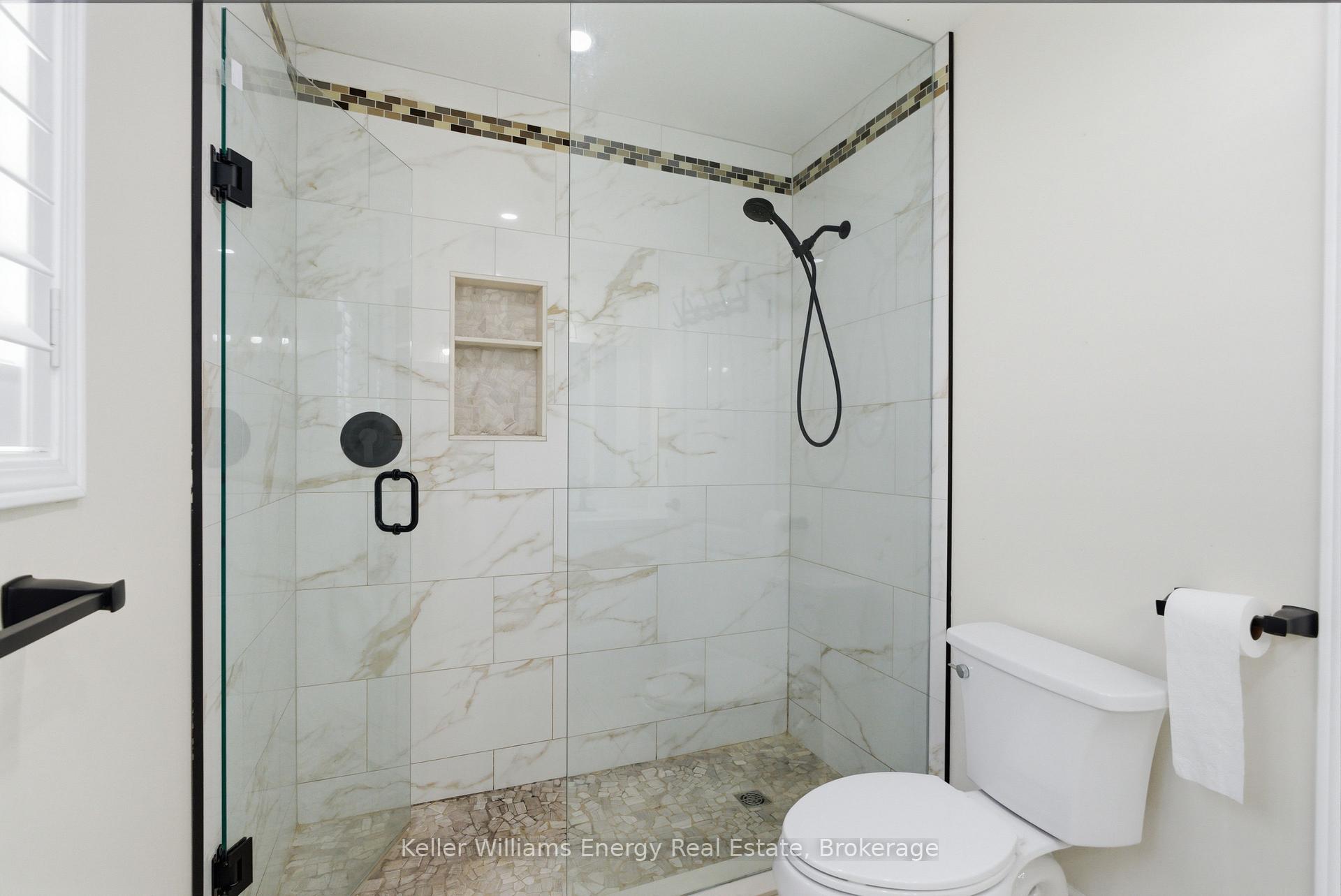 Photo 30 of 1633 Grandview Street N, Oshawa, Taunton — HOMEH