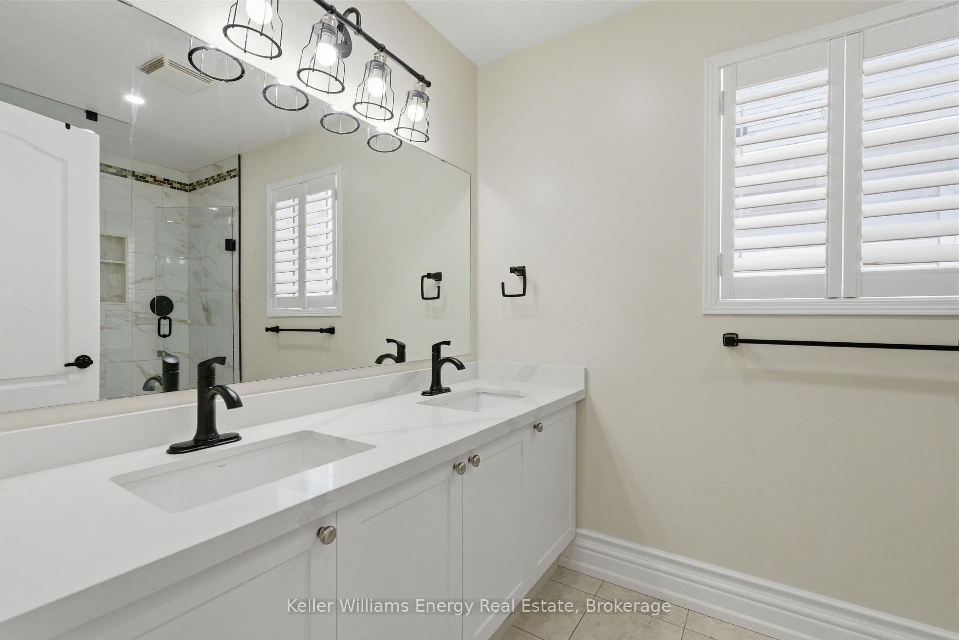 Photo 31 of 1633 Grandview Street N, Oshawa, Taunton — HOMEH