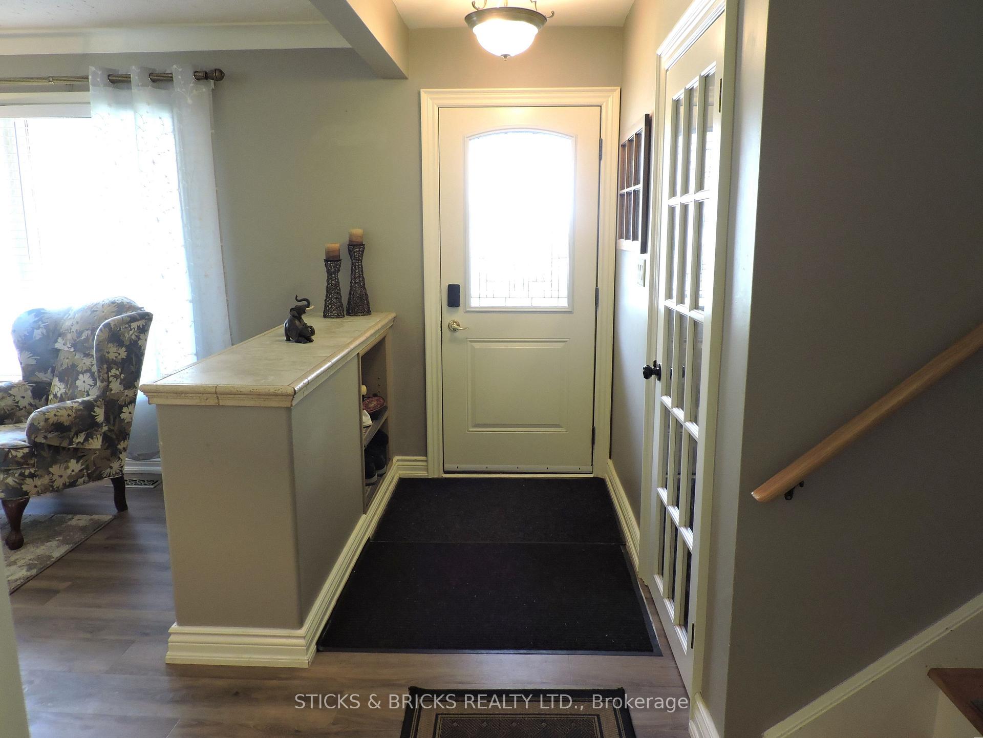 Photo 5 of 6762 Cherrygrove Road, Niagara Falls, Morrison — HOMEH