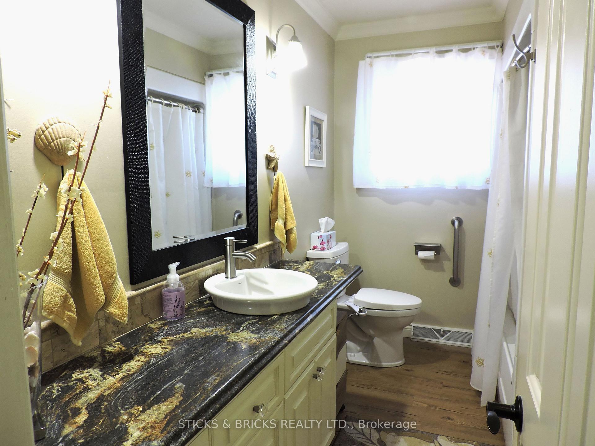Photo 27 of 6762 Cherrygrove Road, Niagara Falls, Morrison — HOMEH