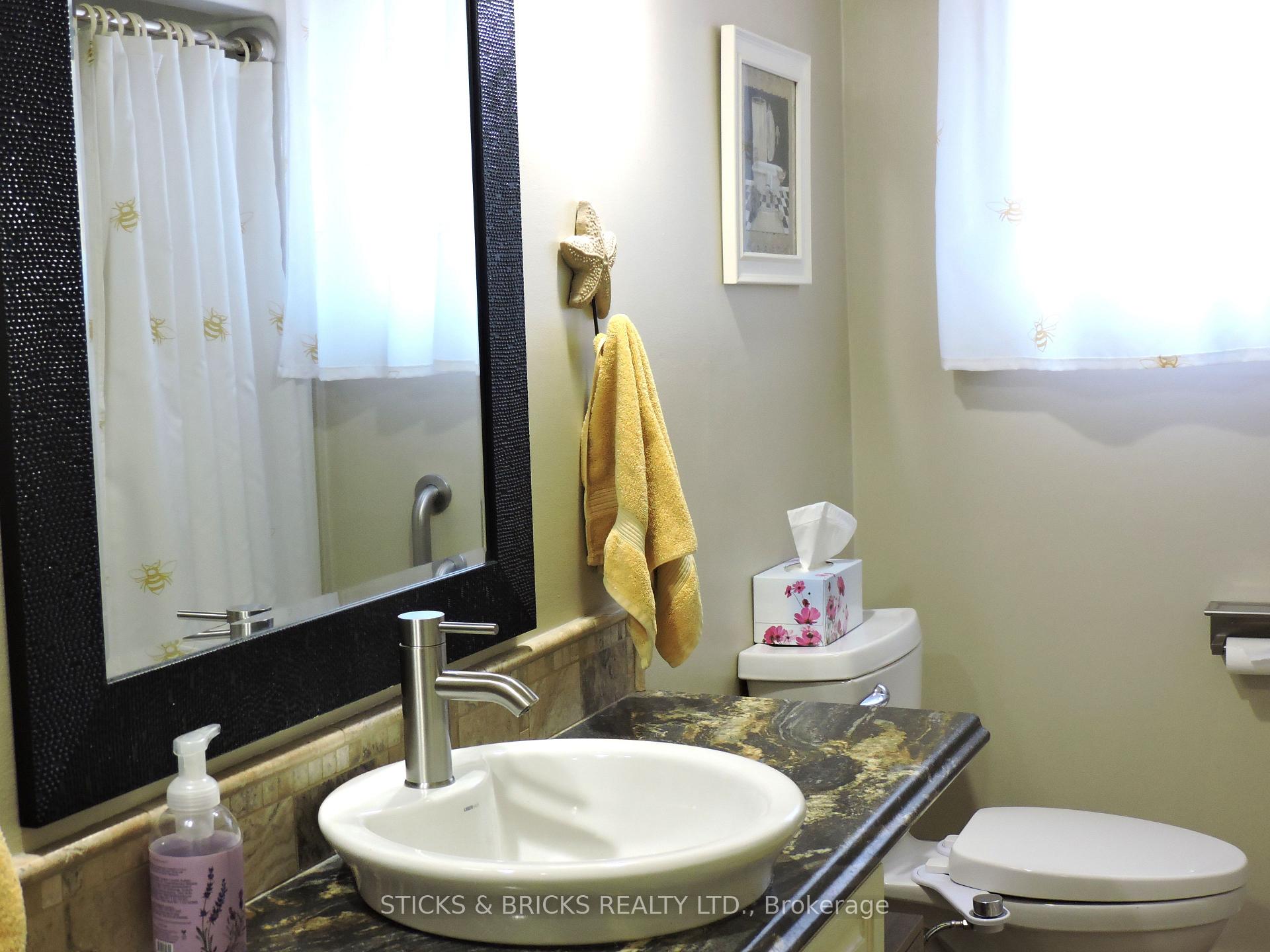 Photo 28 of 6762 Cherrygrove Road, Niagara Falls, Morrison — HOMEH