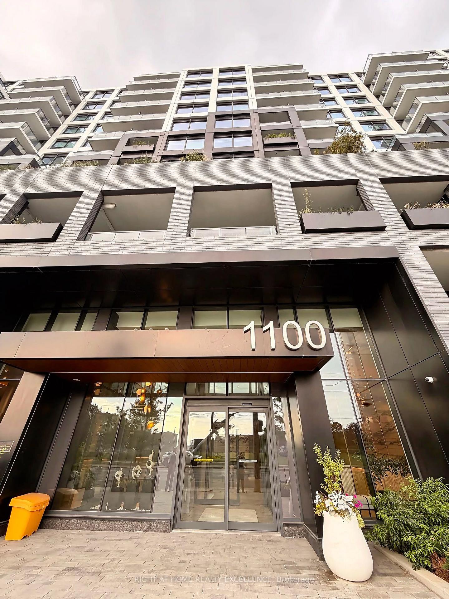 Front of Unit 535, 1100 Sheppard Avenue