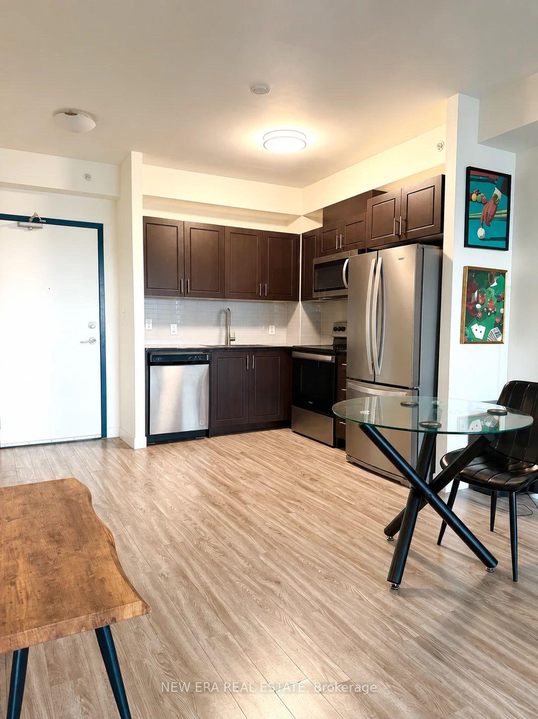 Photo 5 of Unit 907, 128 King Street N, Waterloo, Downtown Waterloo — HOMEH