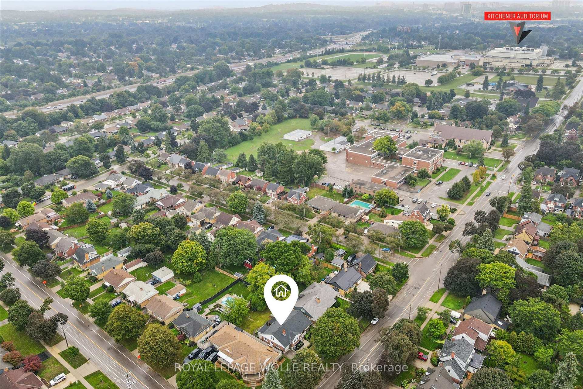 Photo 42 of 190 East Avenue, Kitchener, Auditorium — HOMEH
