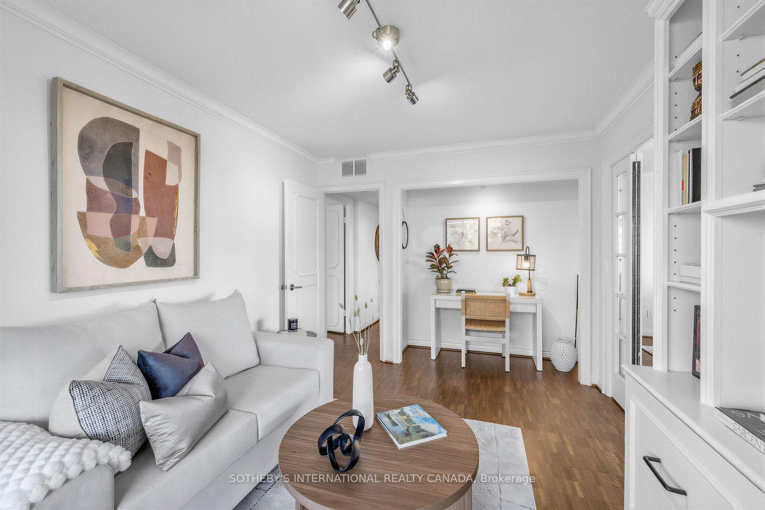 Photo 14 of Unit 706, 10 Avoca Avenue, Toronto, Rosedale-Moore Park — HOMEH
