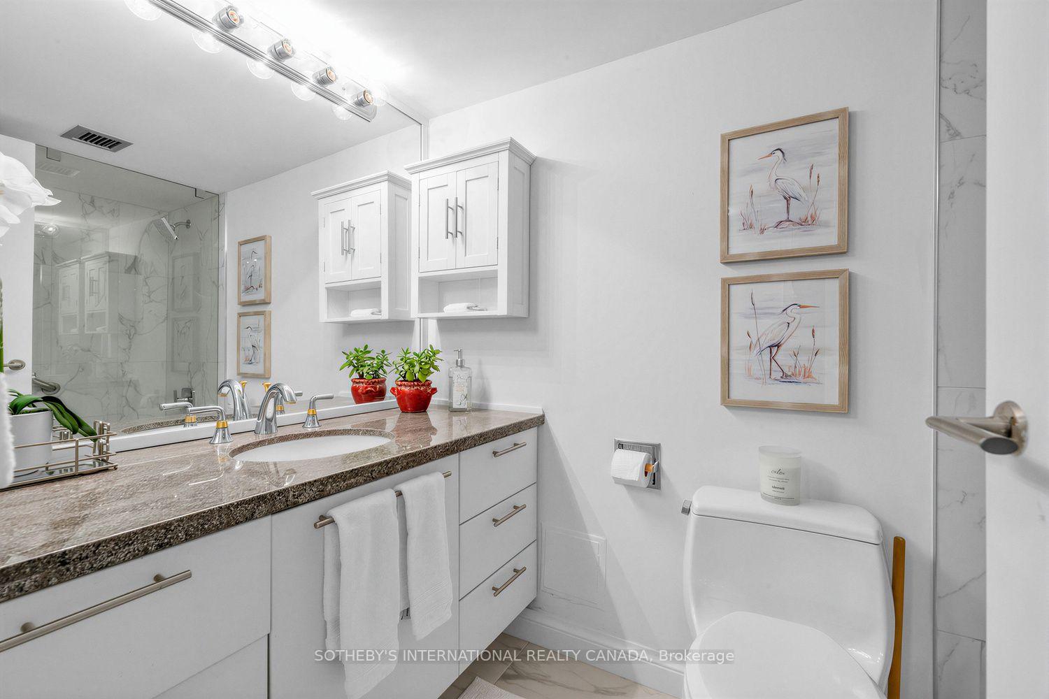 Photo 19 of Unit 706, 10 Avoca Avenue, Toronto, Rosedale-Moore Park — HOMEH