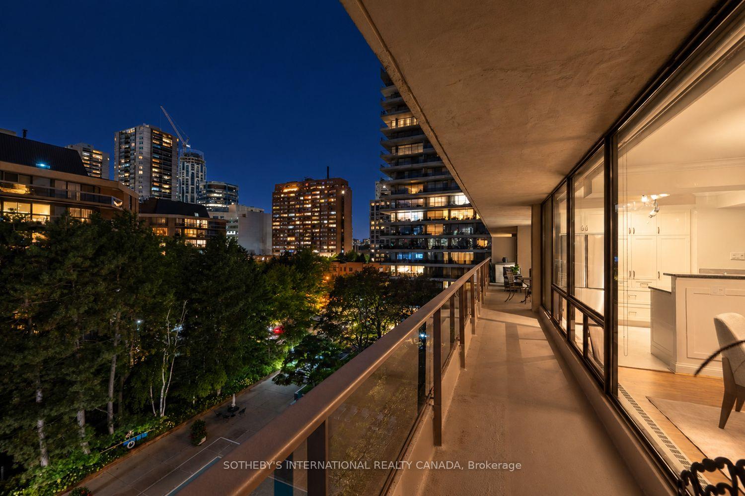 Photo 25 of Unit 706, 10 Avoca Avenue, Toronto, Rosedale-Moore Park — HOMEH
