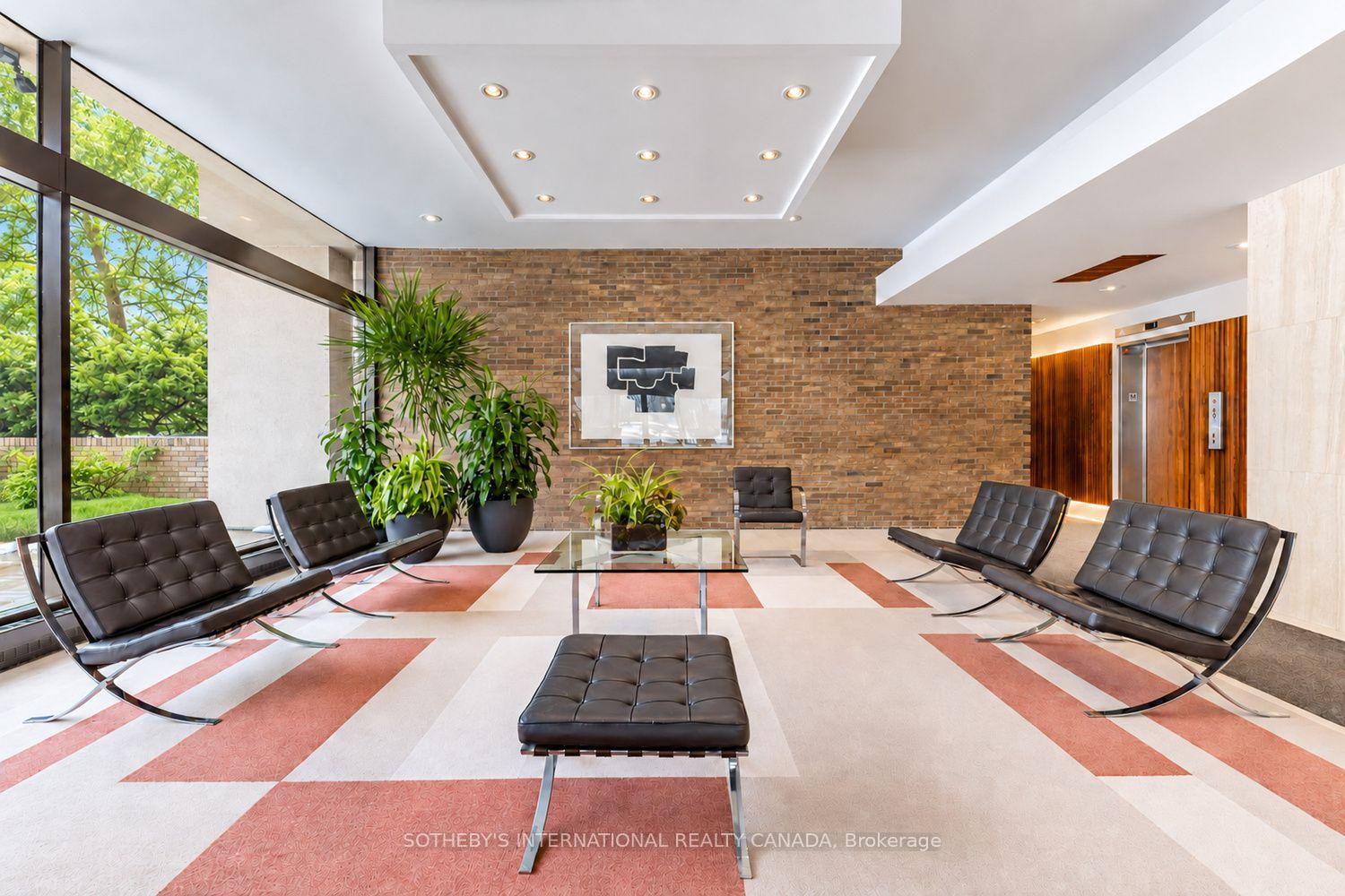 Photo 32 of Unit 706, 10 Avoca Avenue, Toronto, Rosedale-Moore Park — HOMEH