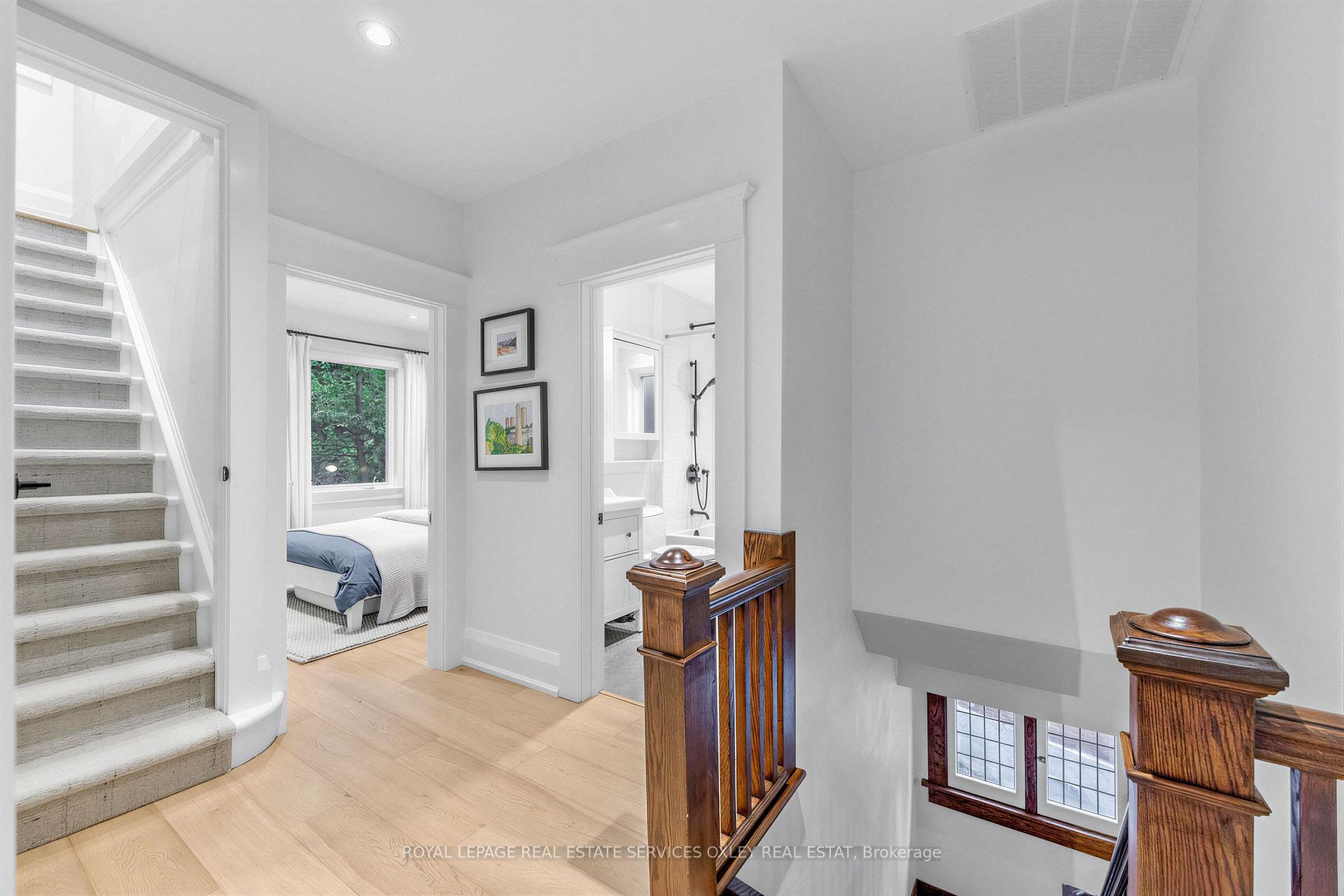 Photo 13 of 20 Edgewood Crescent, Toronto, Rosedale-Moore Park — HOMEH