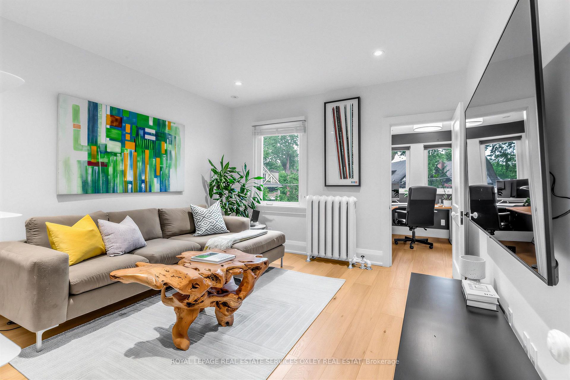 Photo 10 of 20 Edgewood Crescent, Toronto, Rosedale-Moore Park — HOMEH