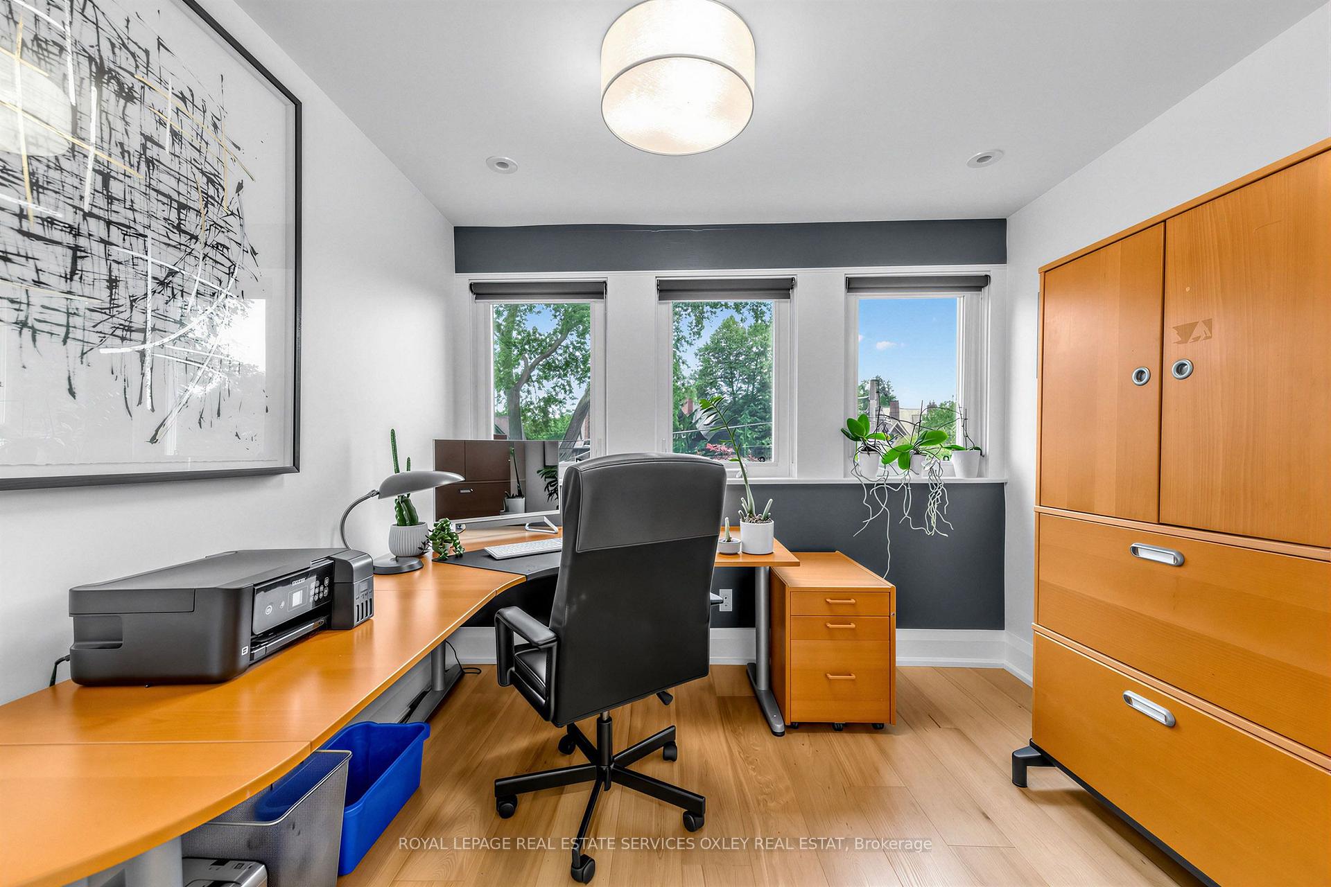 Photo 16 of 20 Edgewood Crescent, Toronto, Rosedale-Moore Park — HOMEH