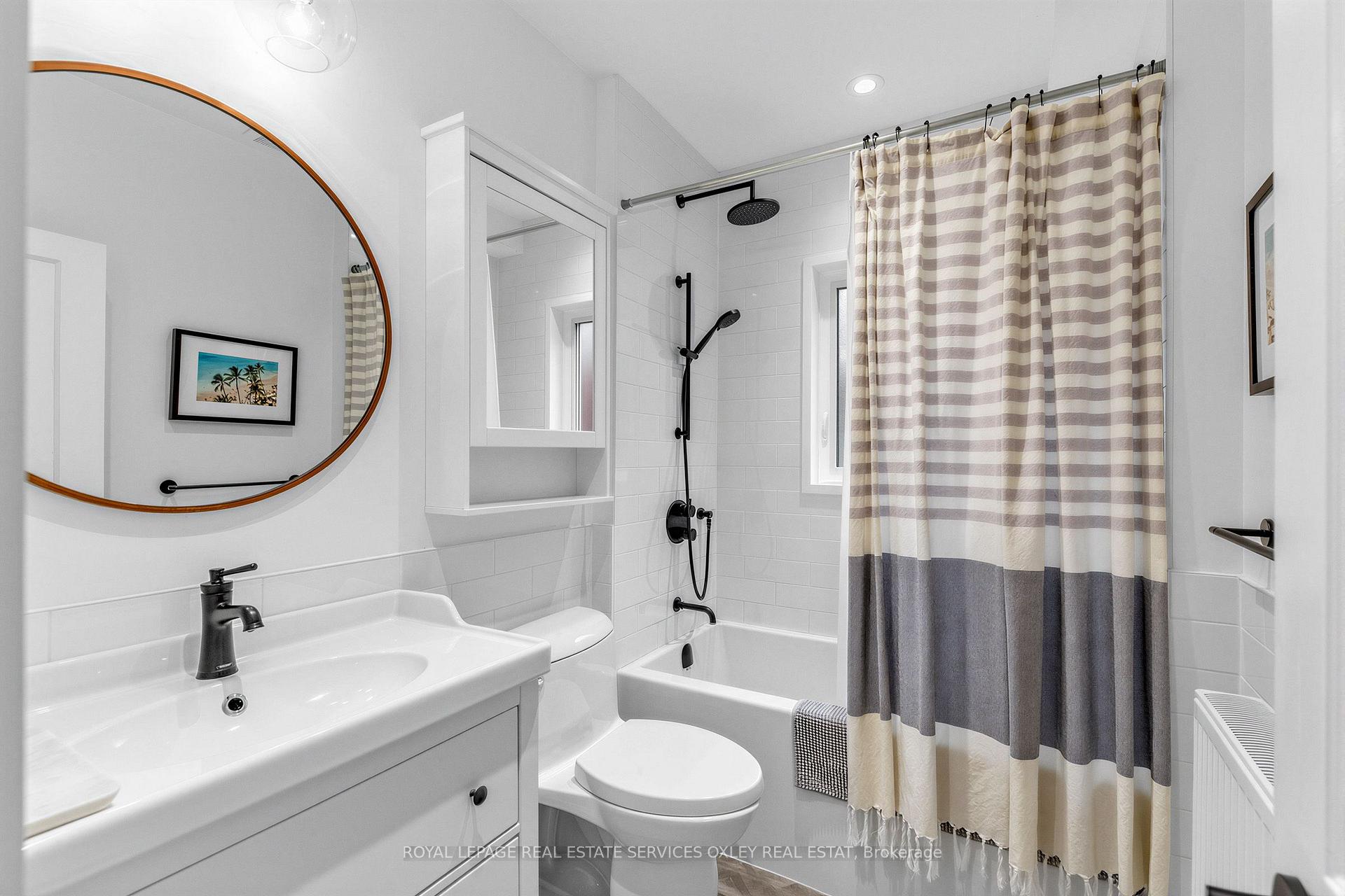 Photo 20 of 20 Edgewood Crescent, Toronto, Rosedale-Moore Park — HOMEH