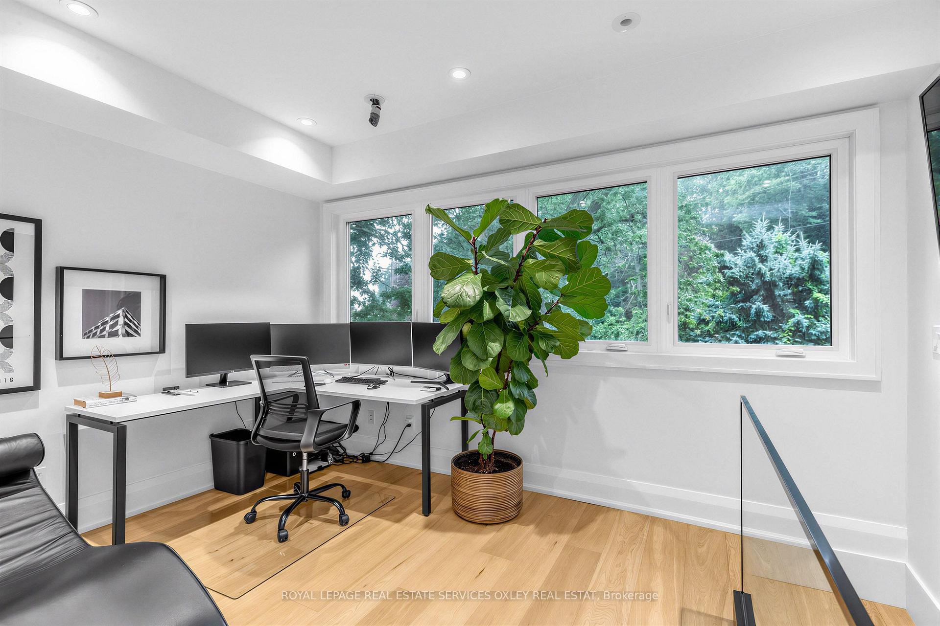 Photo 21 of 20 Edgewood Crescent, Toronto, Rosedale-Moore Park — HOMEH
