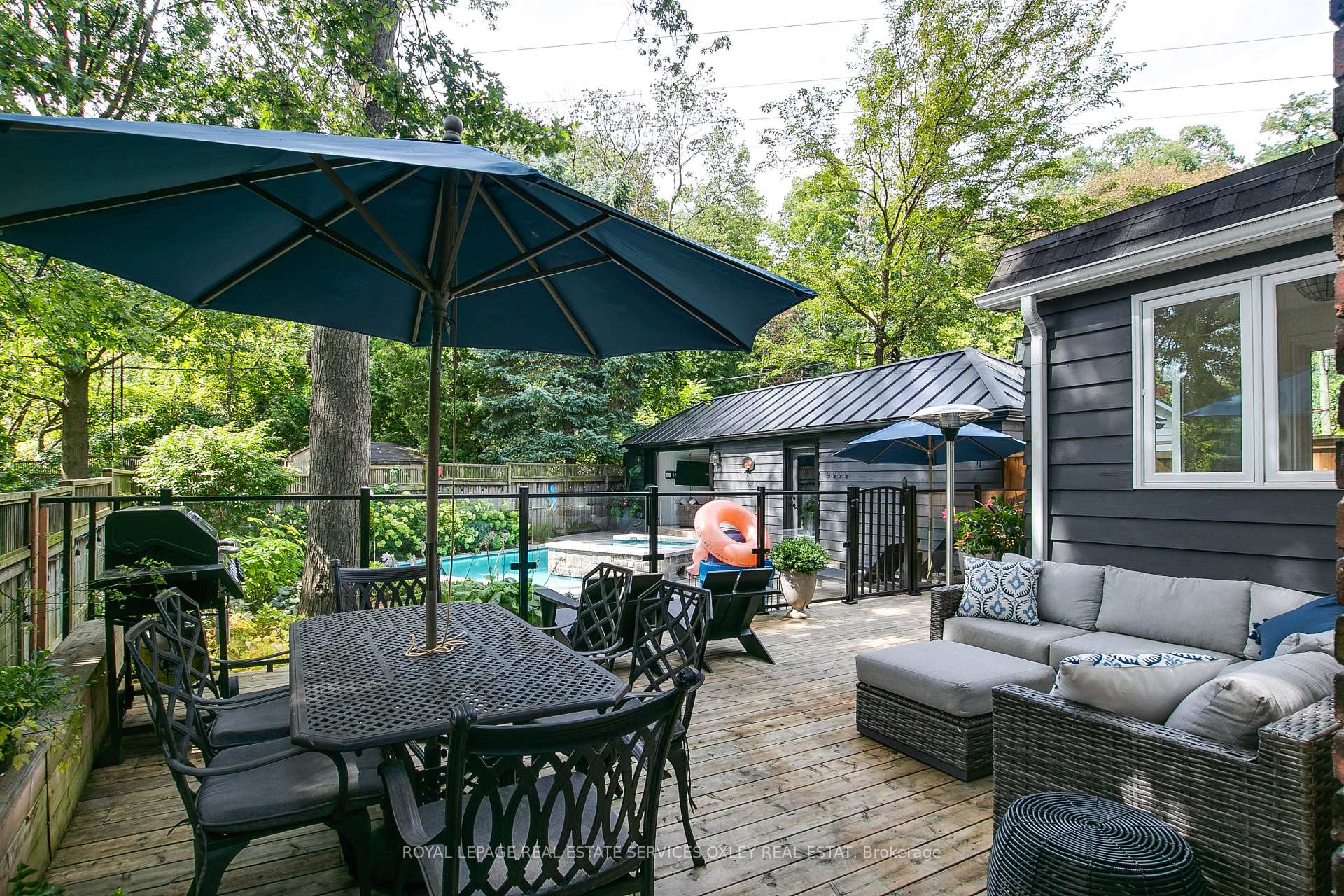 Photo 36 of 20 Edgewood Crescent, Toronto, Rosedale-Moore Park — HOMEH