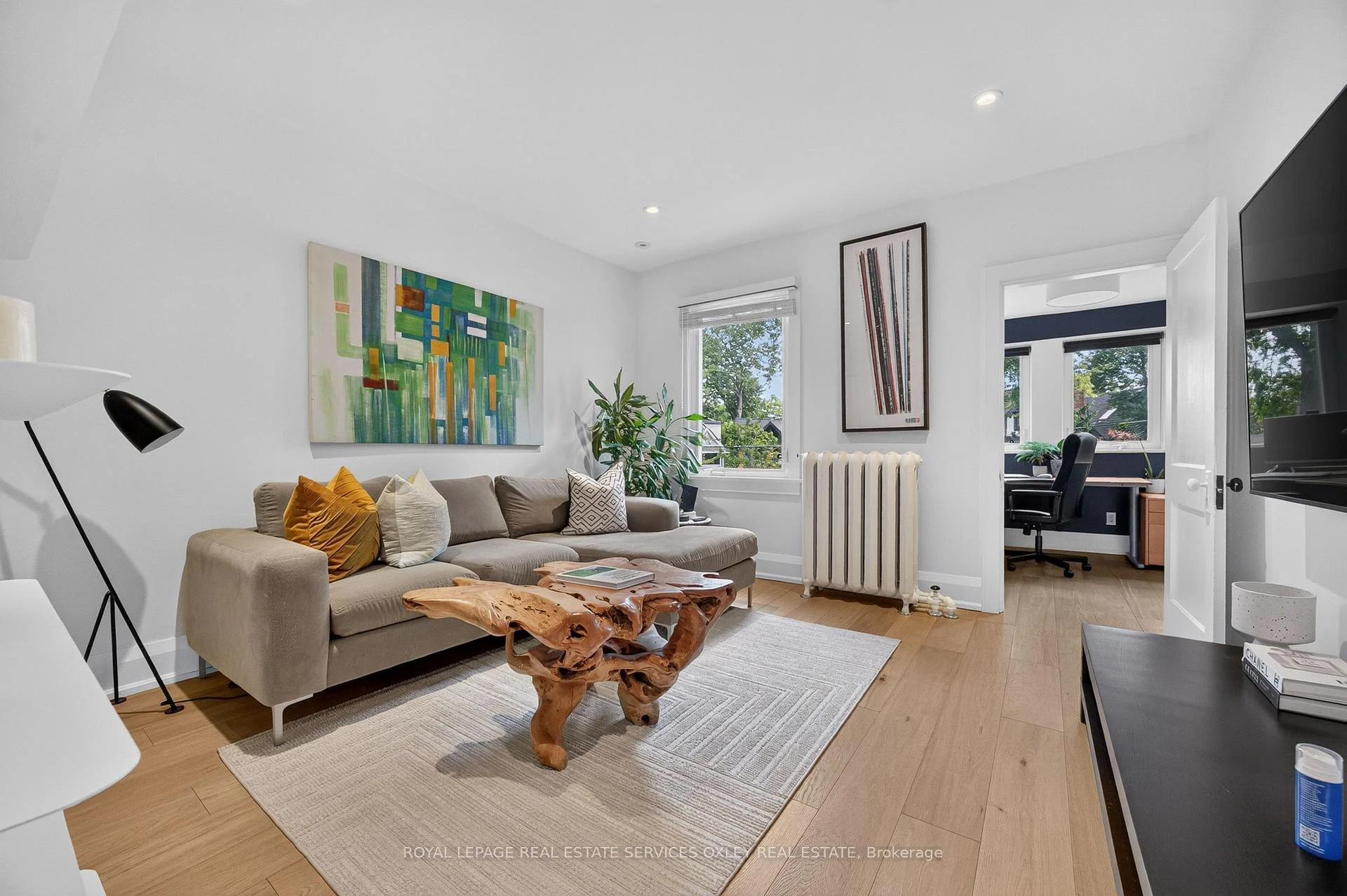 Photo 14 of 20 Edgewood Crescent, Toronto, Rosedale-Moore Park — HOMEH