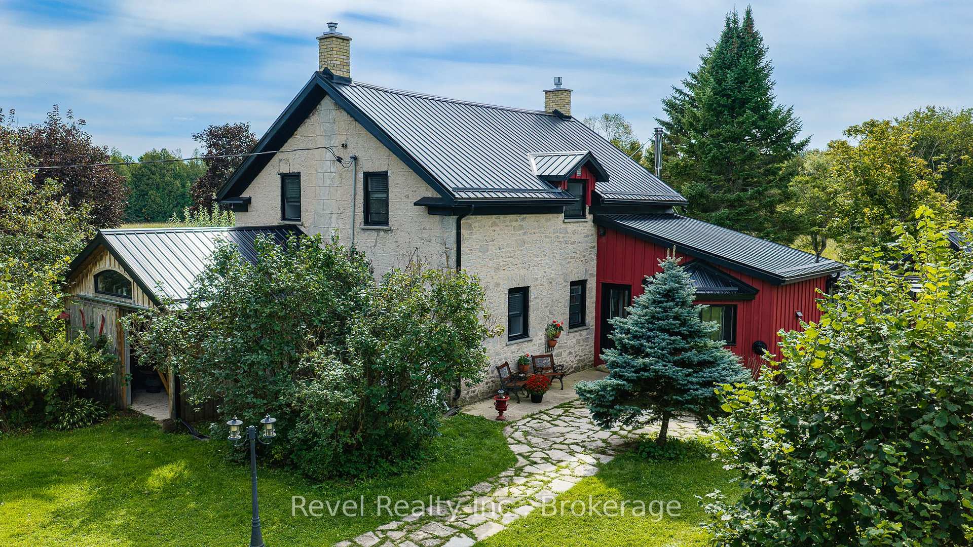 Photo of 423259 Rocky Saugeen Road